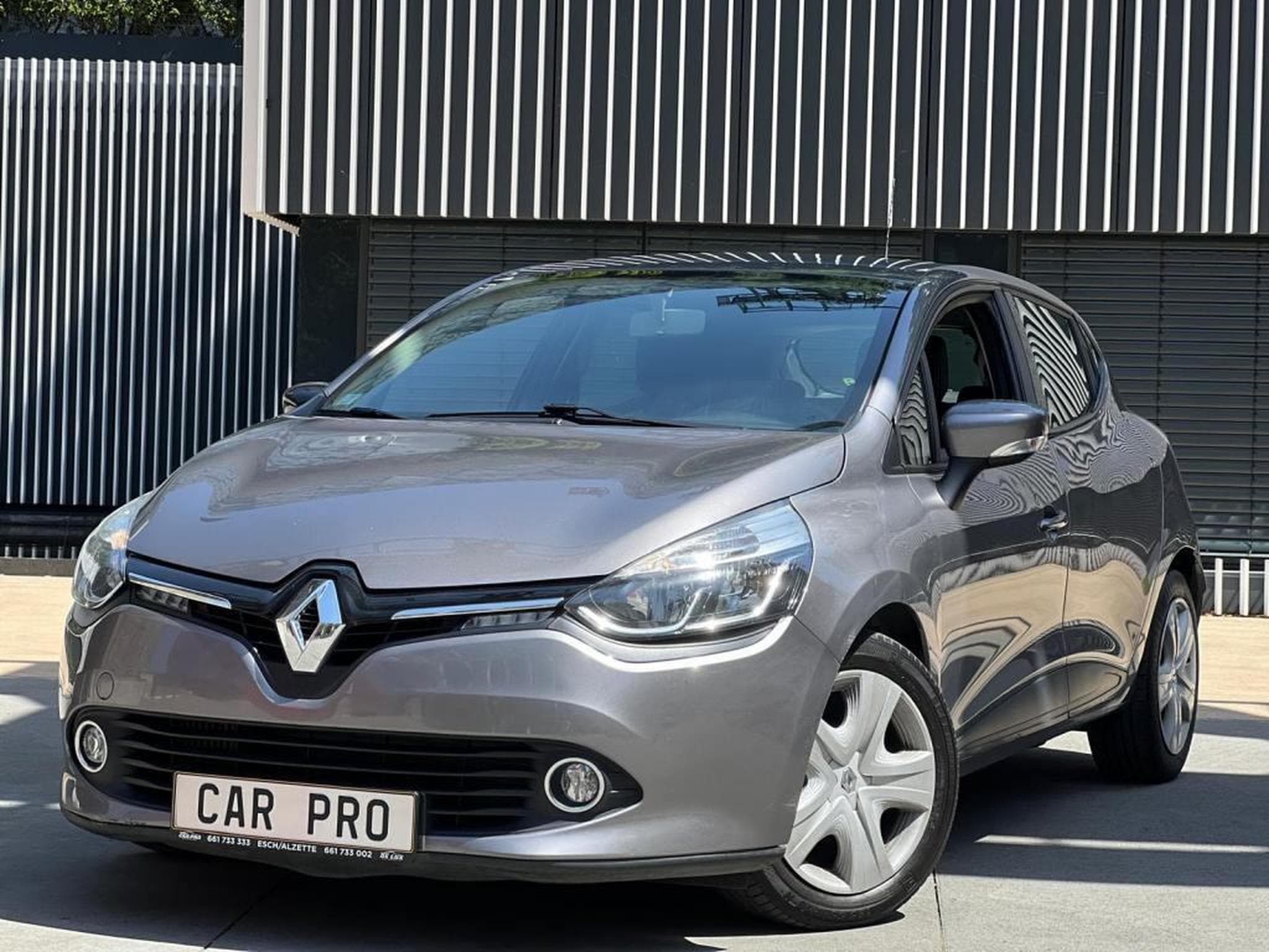 Renault Clio (2014) - Photo 1