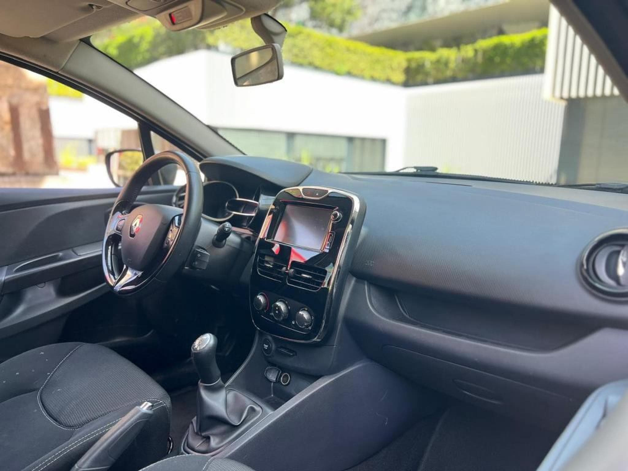 Renault Clio (2014) - Photo 12