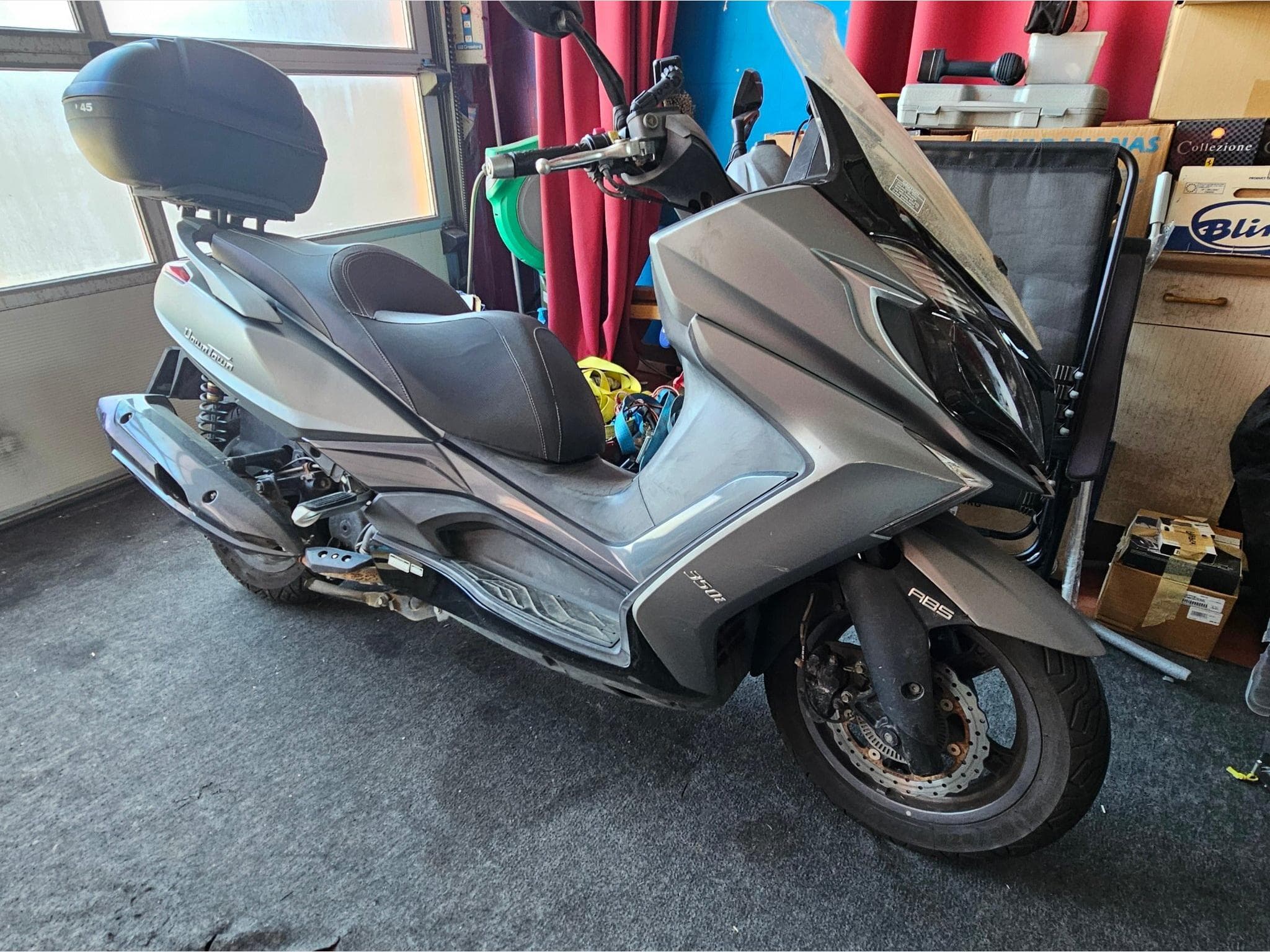 Kymco Downtown 350i (2016) - Photo 1