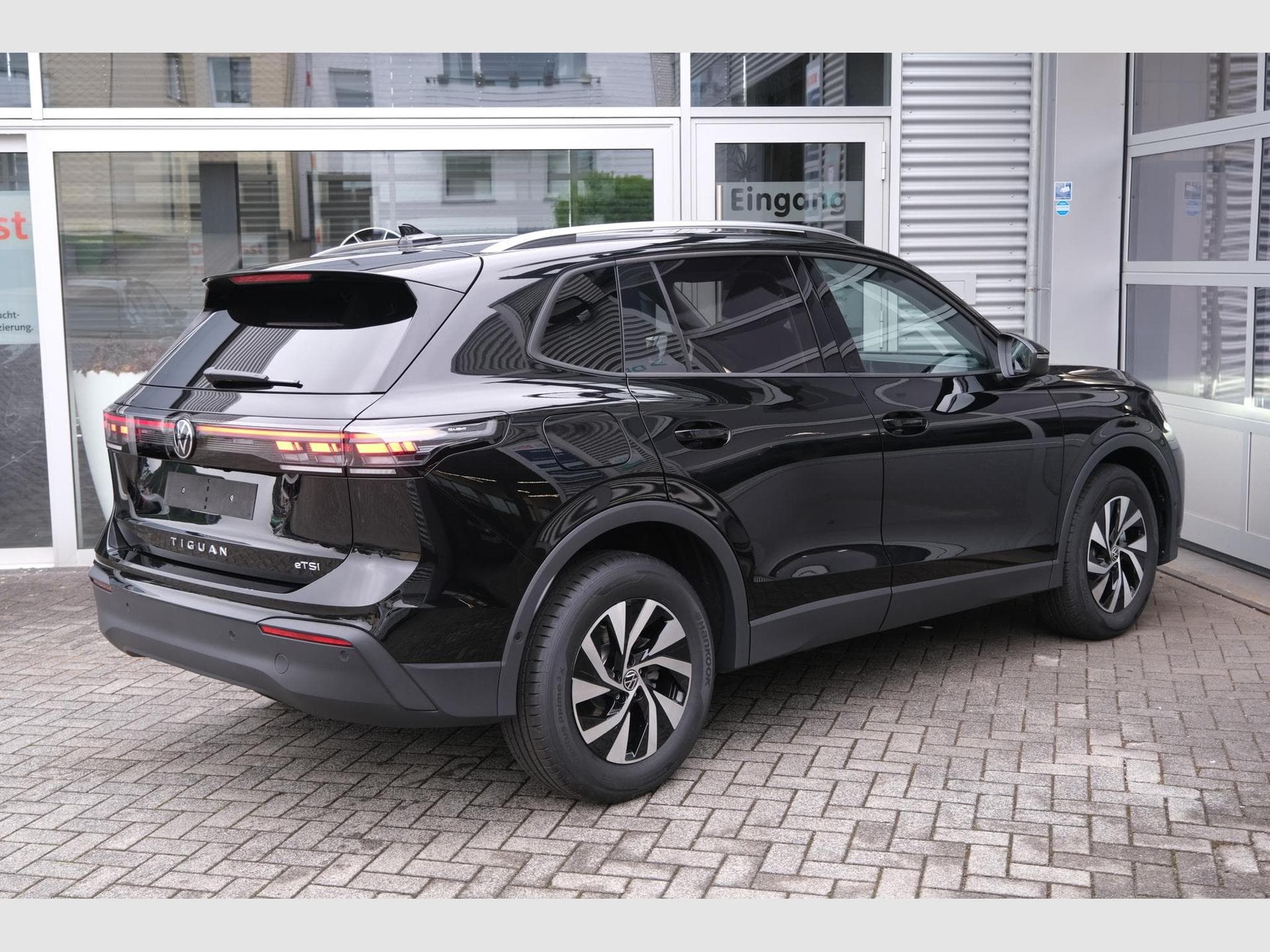 VW Tiguan 1.5 eTSI DSG (2026) - Foto 21