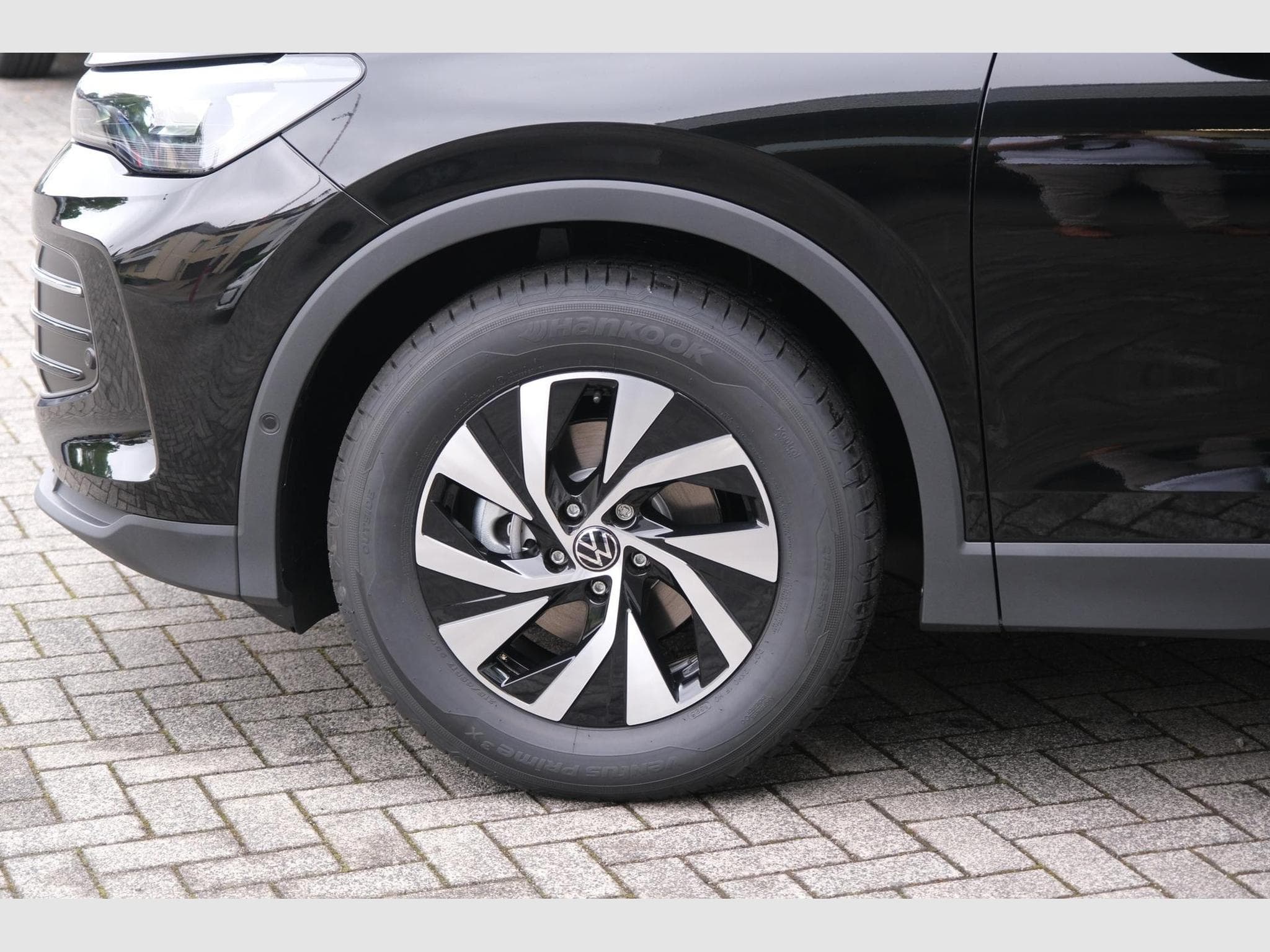 VW Tiguan 1.5 eTSI DSG (2026) - Photo 19