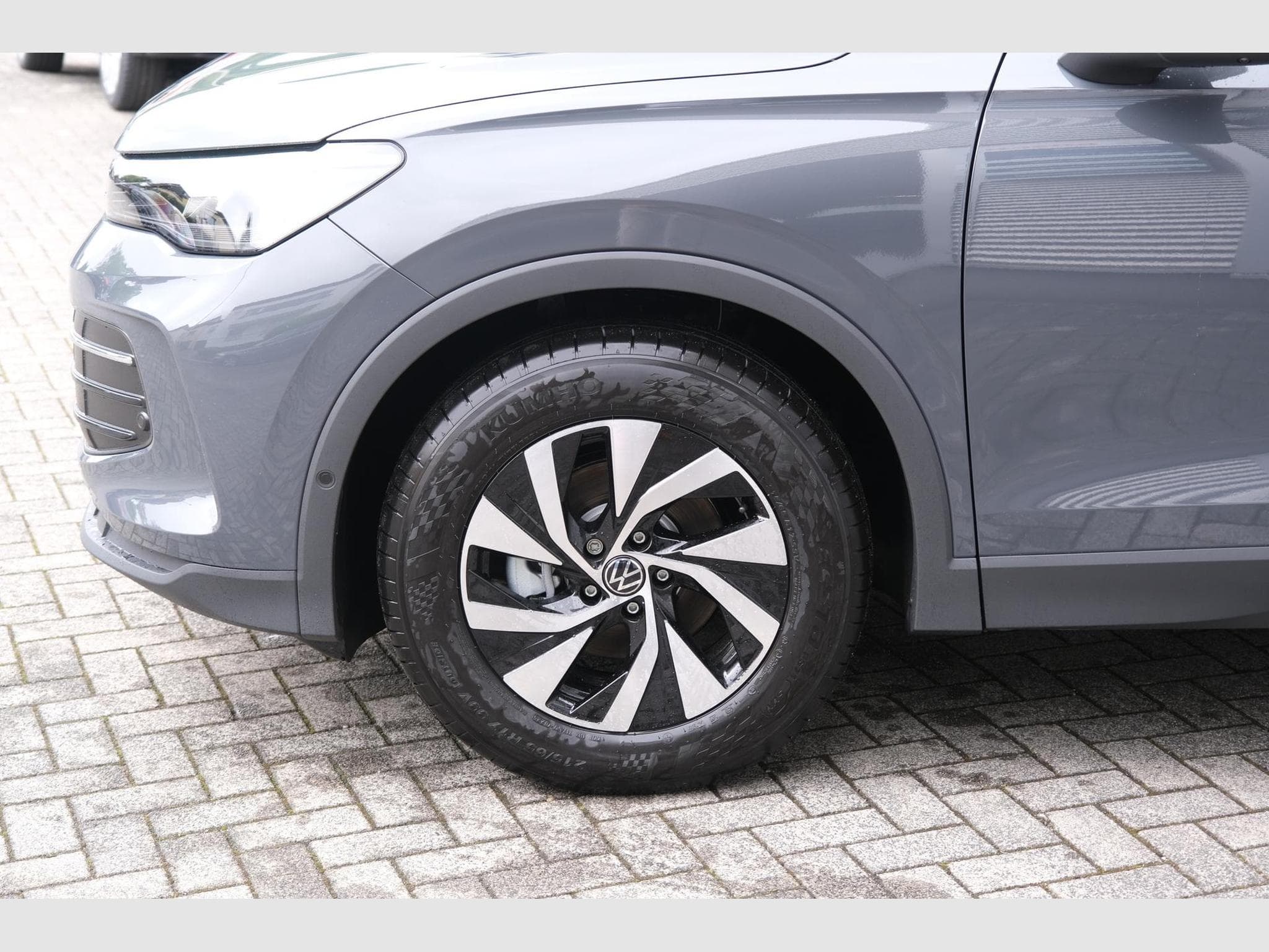 VW Tiguan 1.5 eTSI DSG (2026) - Photo 17