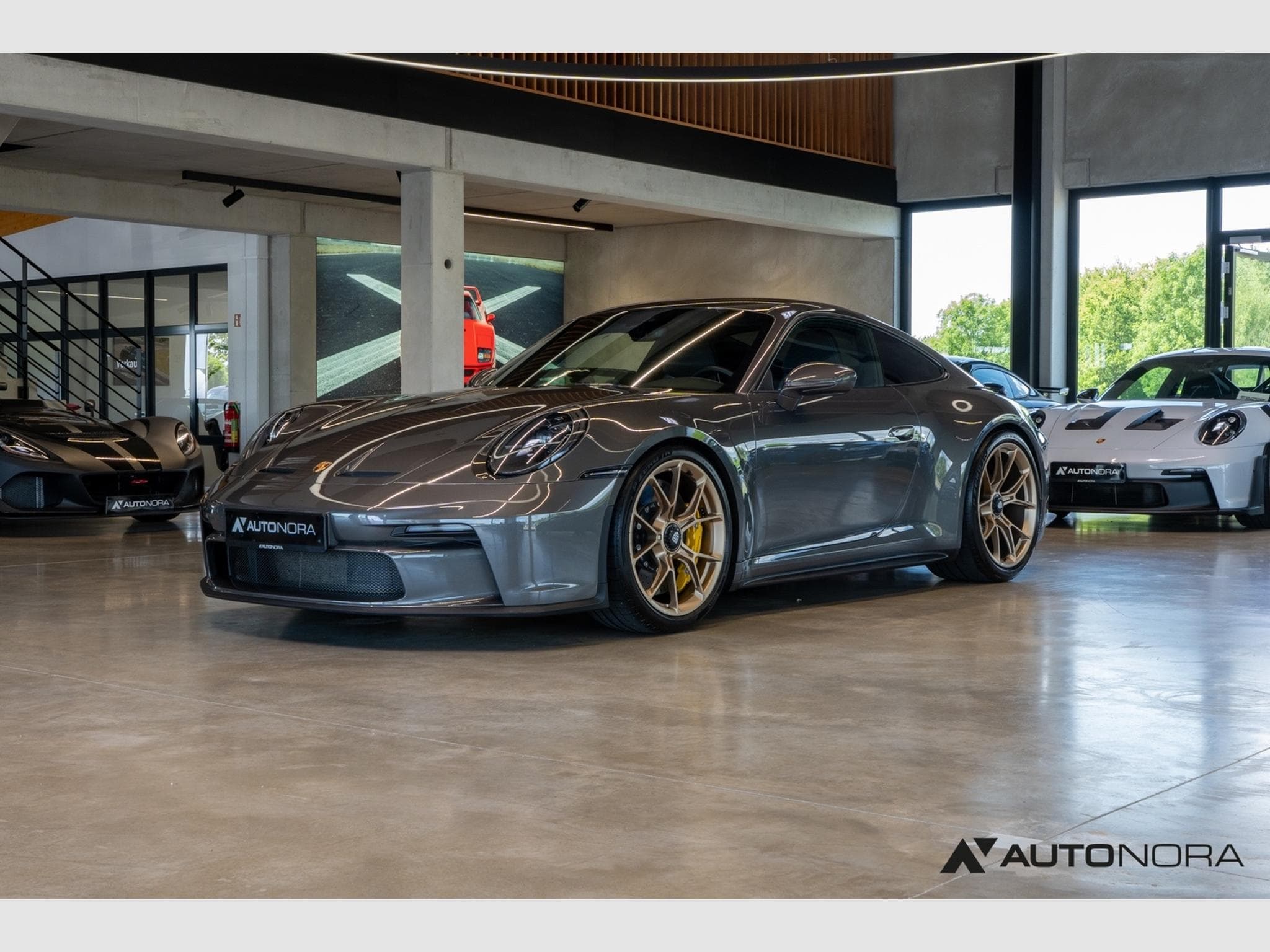 Porsche 992 911 (992.1) GT3 touring (2022) - Foto 6