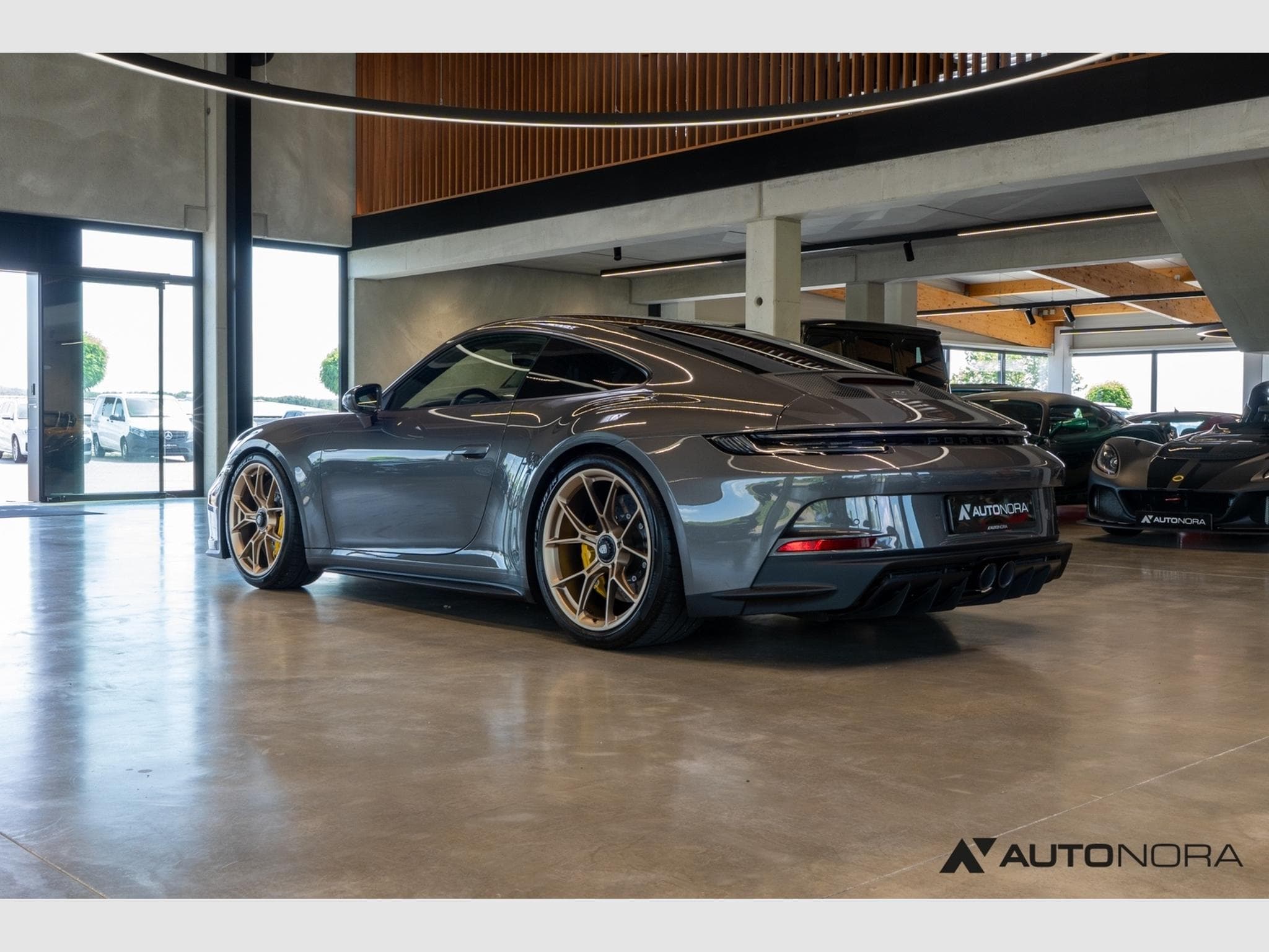 Porsche 992 911 (992.1) GT3 touring (2022) - Foto 8