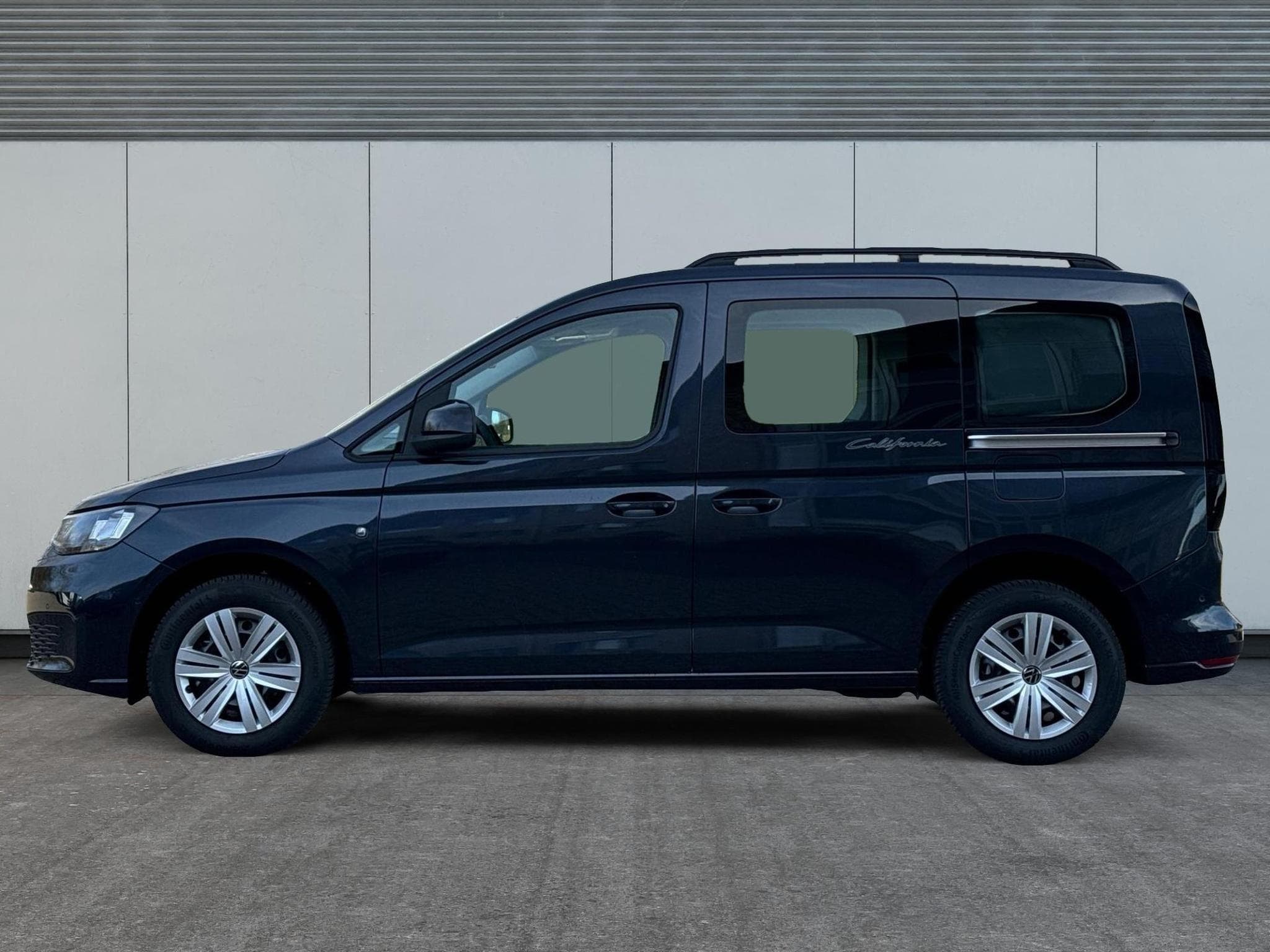 VW Caddy California (2026) - Photo 2