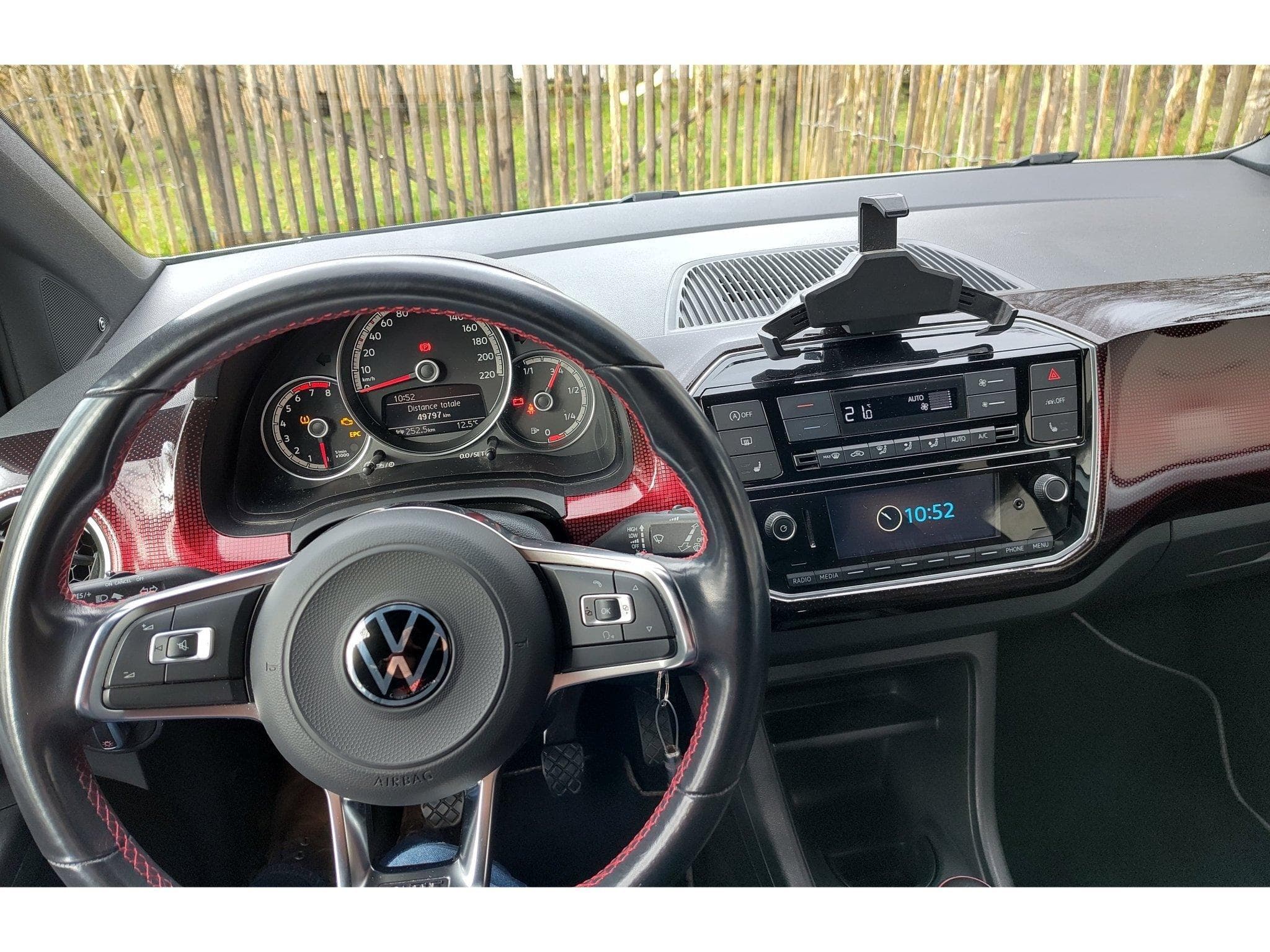 VW UP GTI (2021) - Photo 7