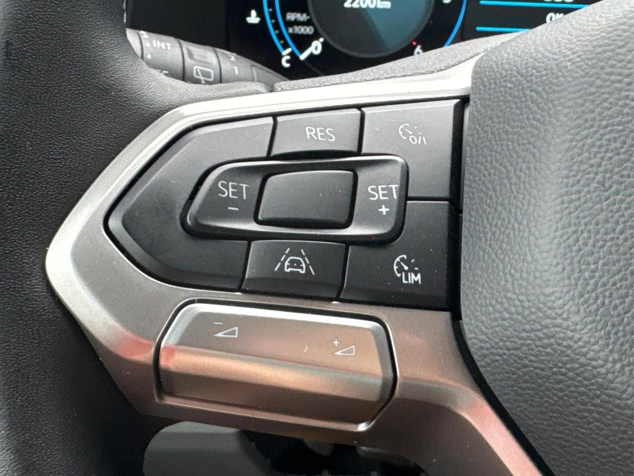 VW T7 Basis (2026) - Photo 22