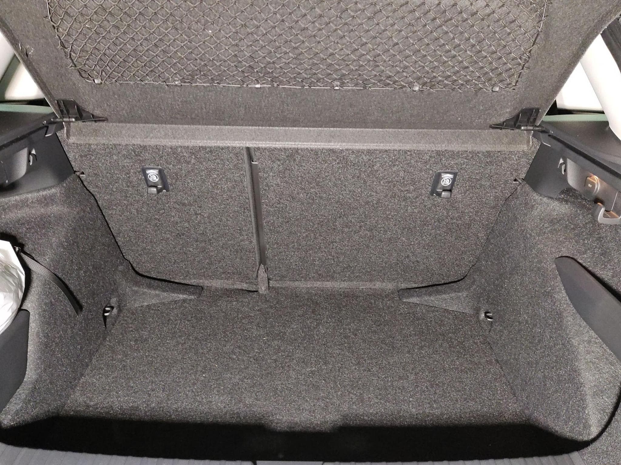 Skoda Kamiq 130 Jahre Premium (2025) - Foto 10