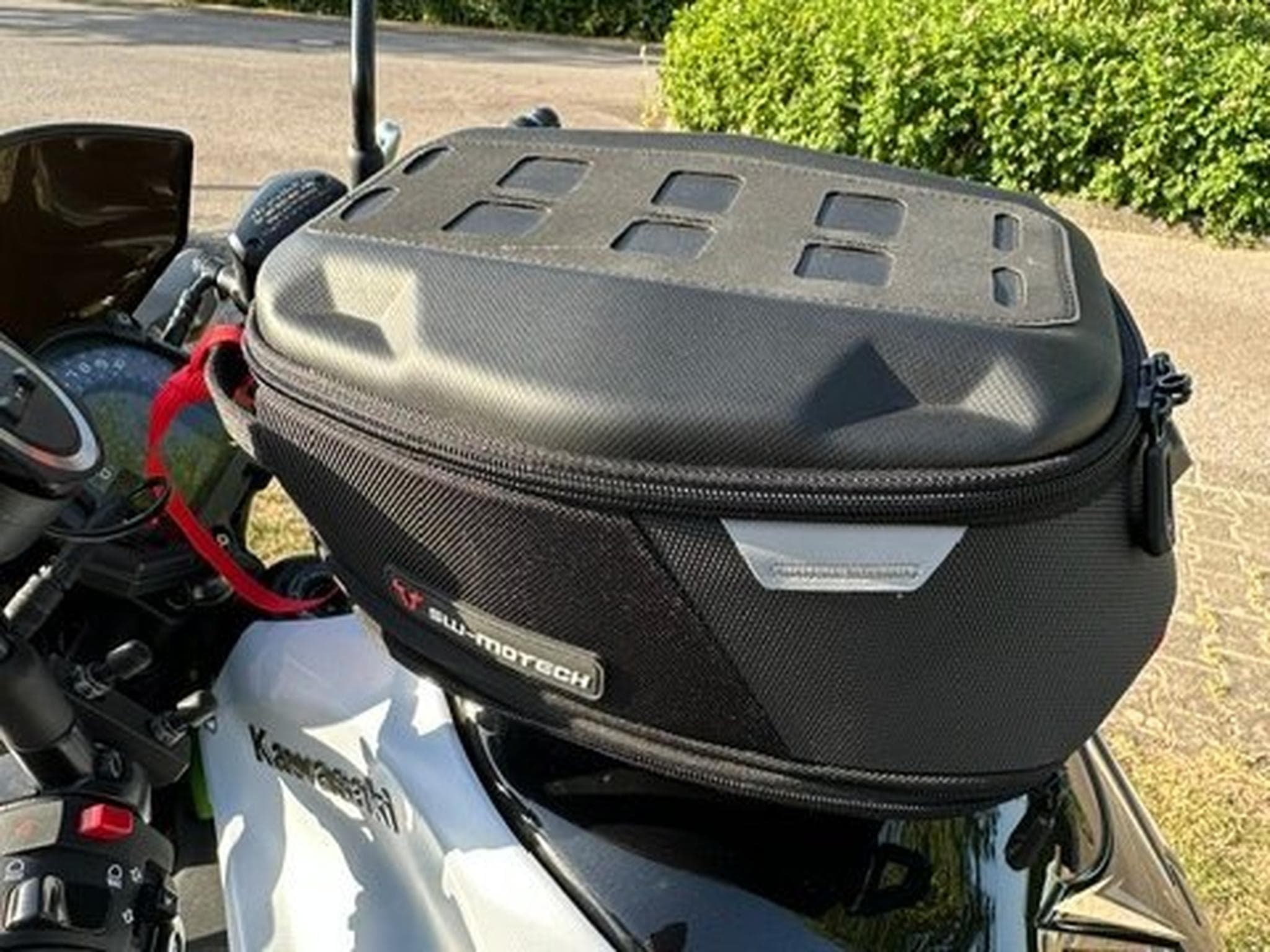 Kawasaki Z Kawasaki ZR900 ABS 125 Performance Pack (2018) - Photo 6