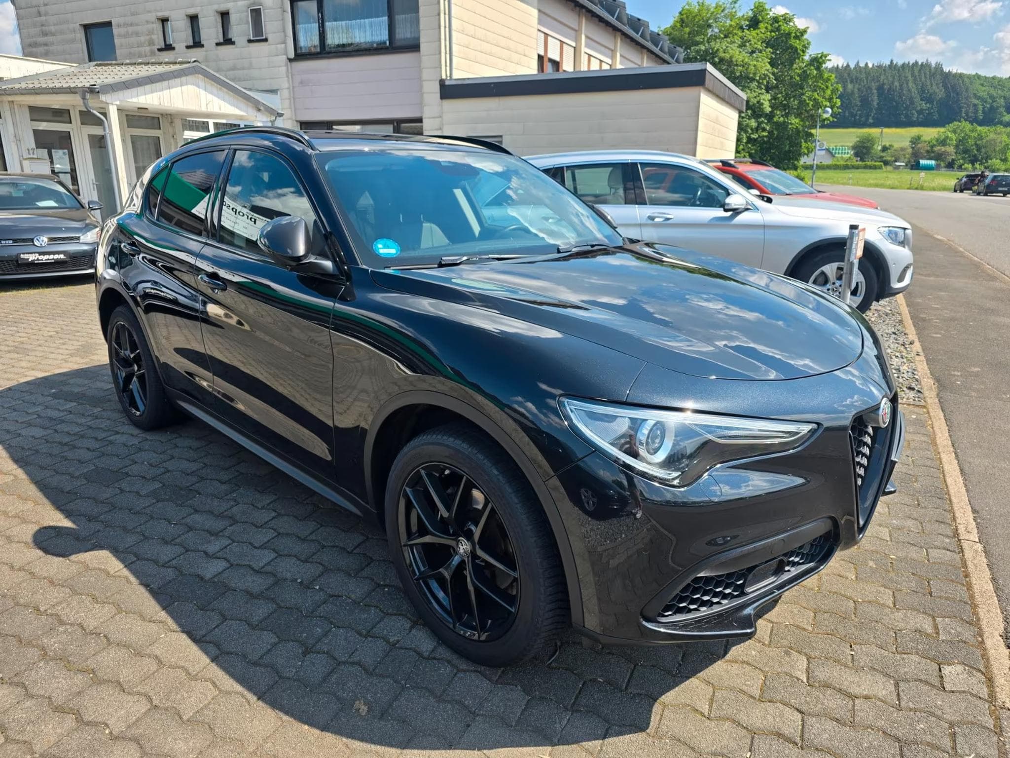 Alfa-Romeo Stelvio 2.0 Turbo 16V B-Tech Q4 Sport 20" ALU ACC SHZ NAVI (2019) - Photo 1