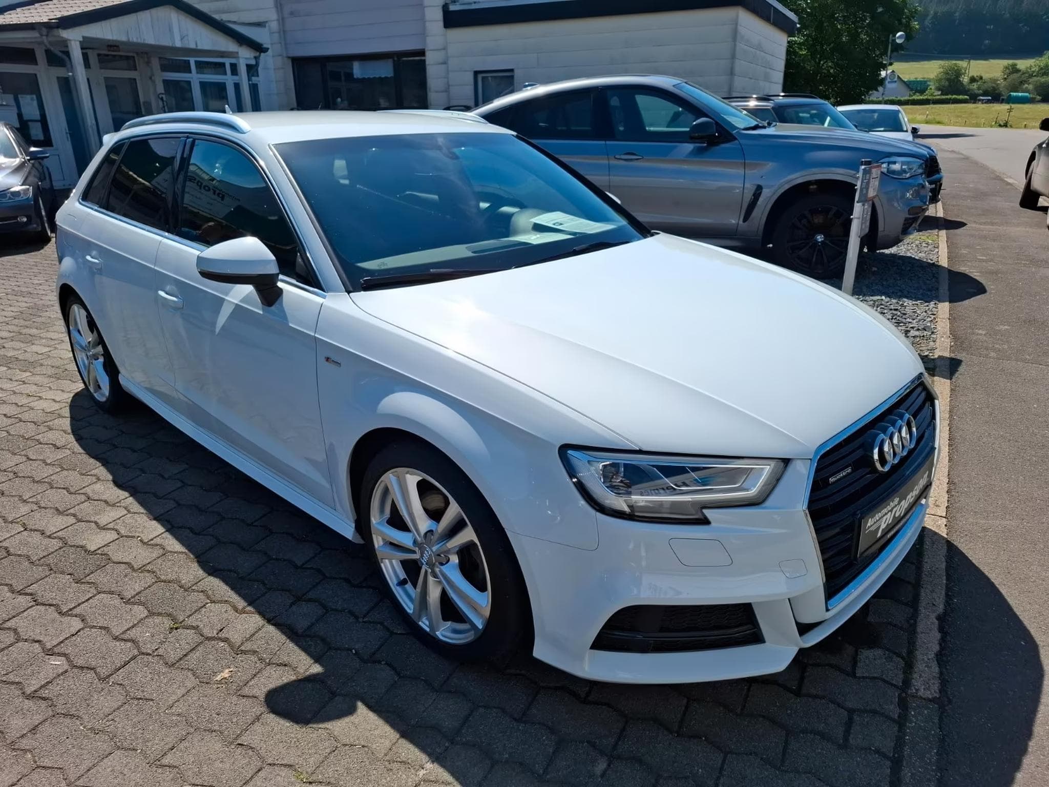 Audi A3 Sportback TFSI quattro S line NAVI B&O ACC PDC LED SHZ (2017) - Photo 1