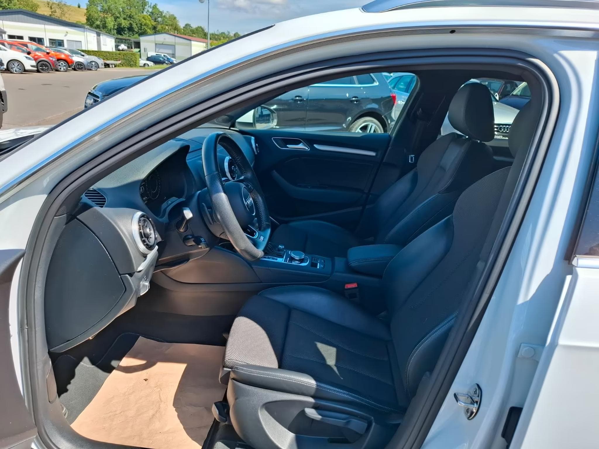 Audi A3 Sportback TFSI quattro S line NAVI B&O ACC PDC LED SHZ (2017) - Photo 2