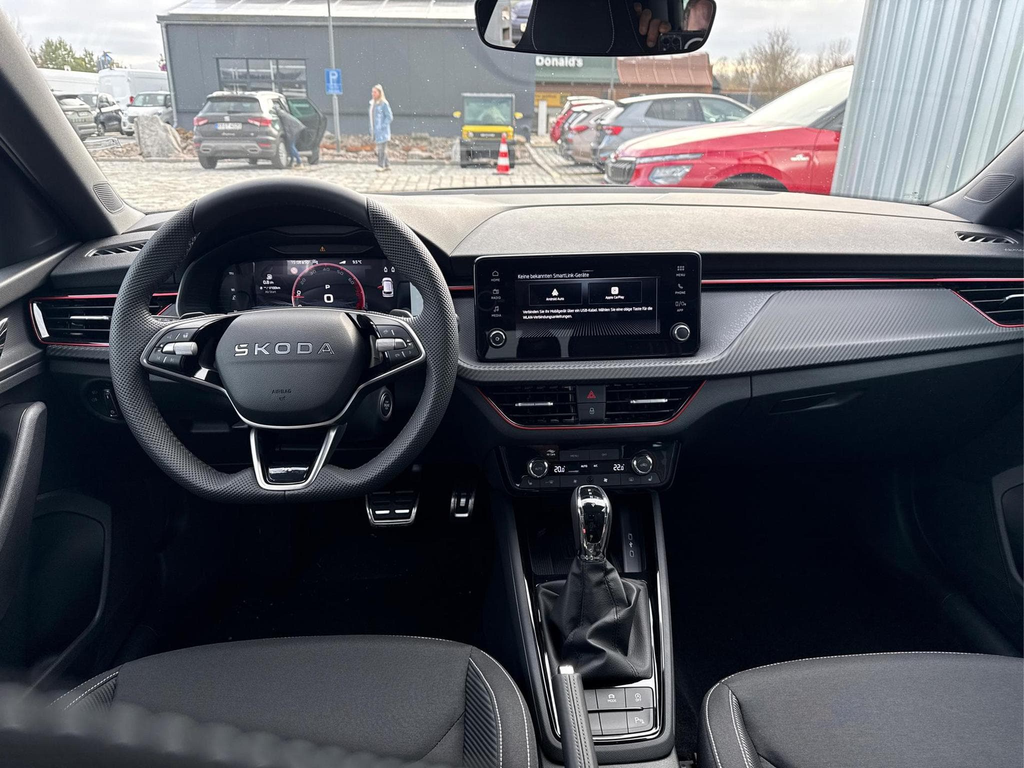 Skoda Kamiq Monte Carlo 1.5 (2026) - Foto 5