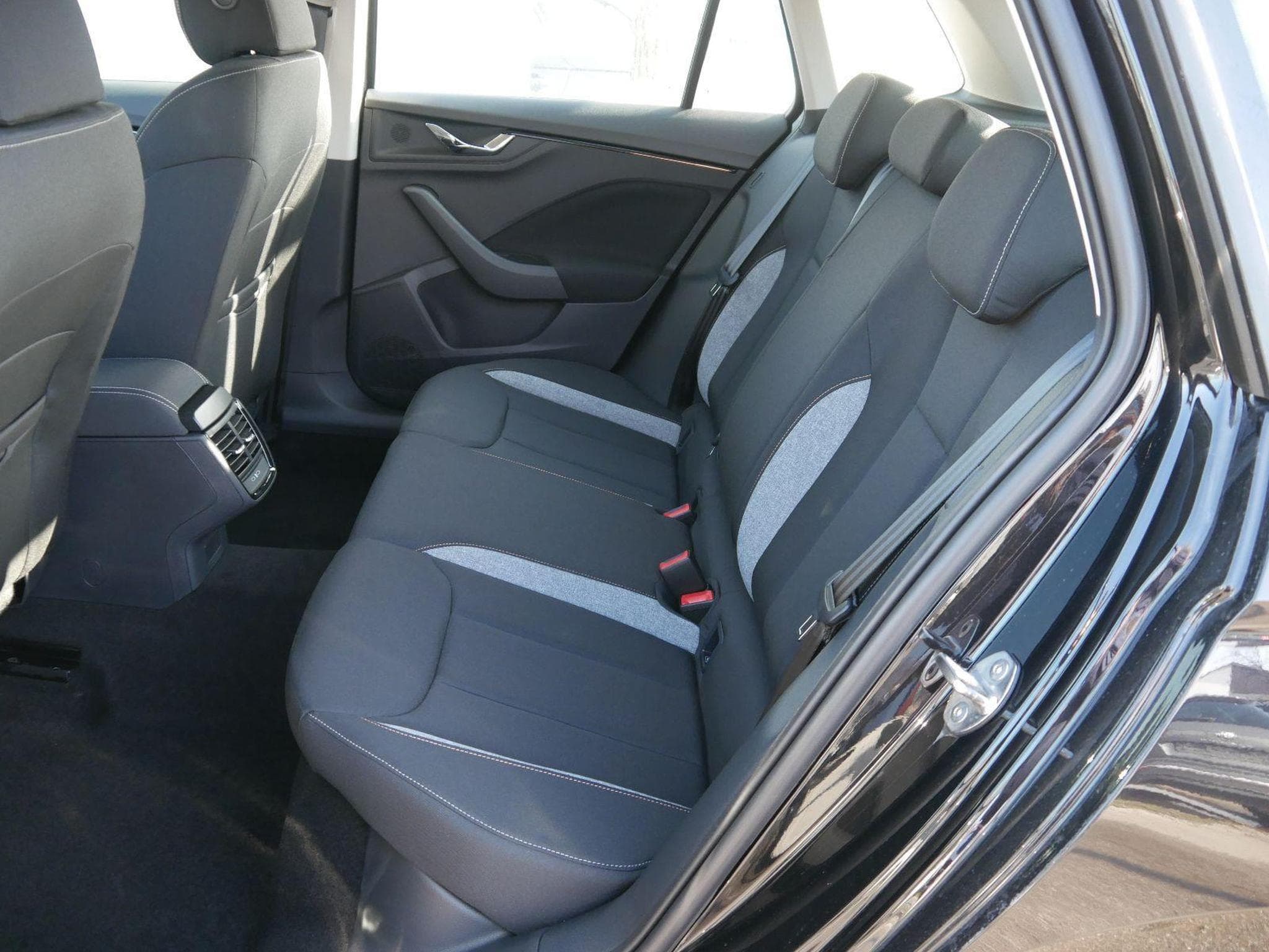 Skoda Kamiq Selection (2026) - Photo 7