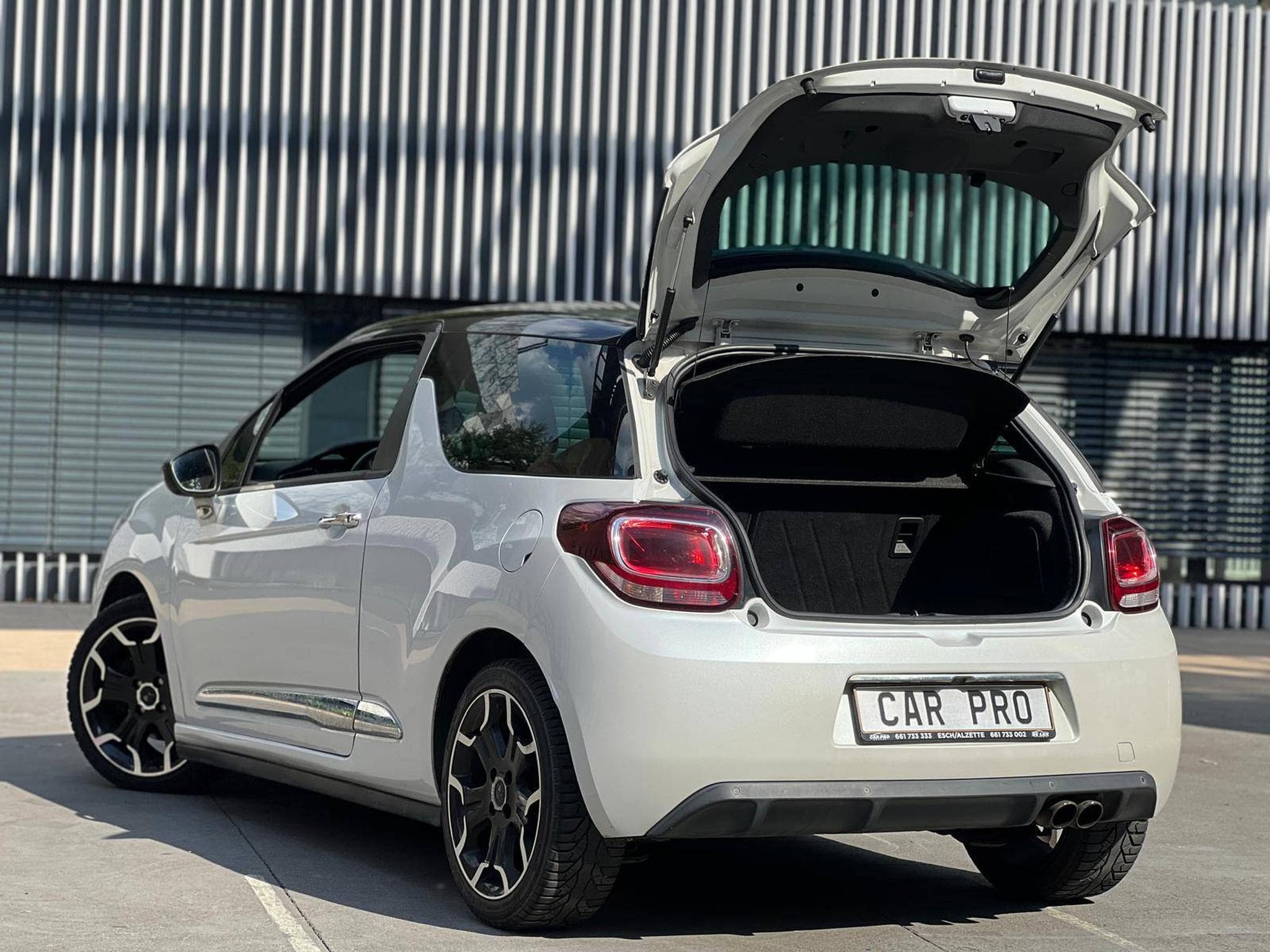 Citroën DS 3 / MANUELLE / ESSENCE / (2015) - Photo 7