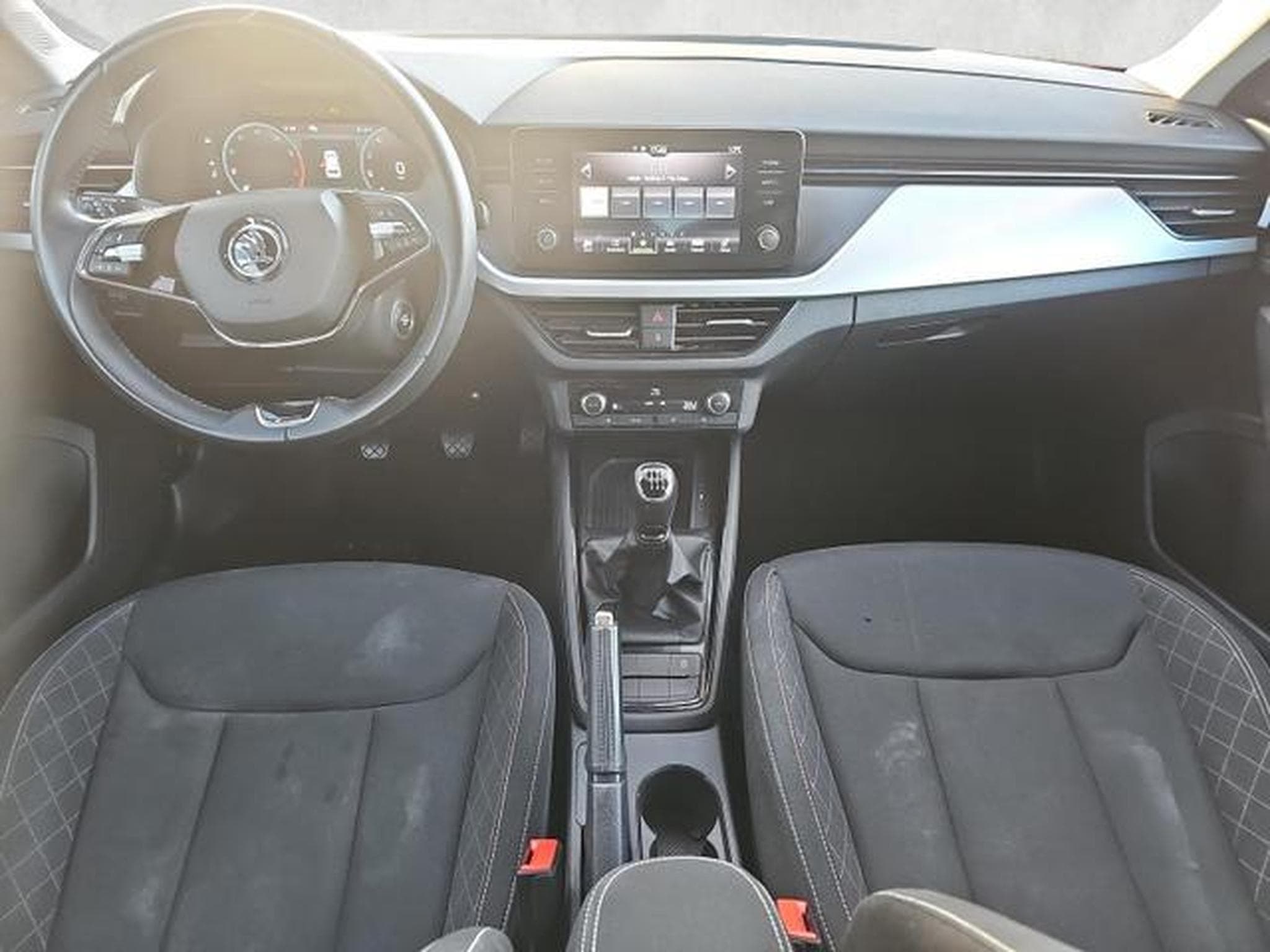 Skoda Kamiq Ambition (2024) - Foto 3