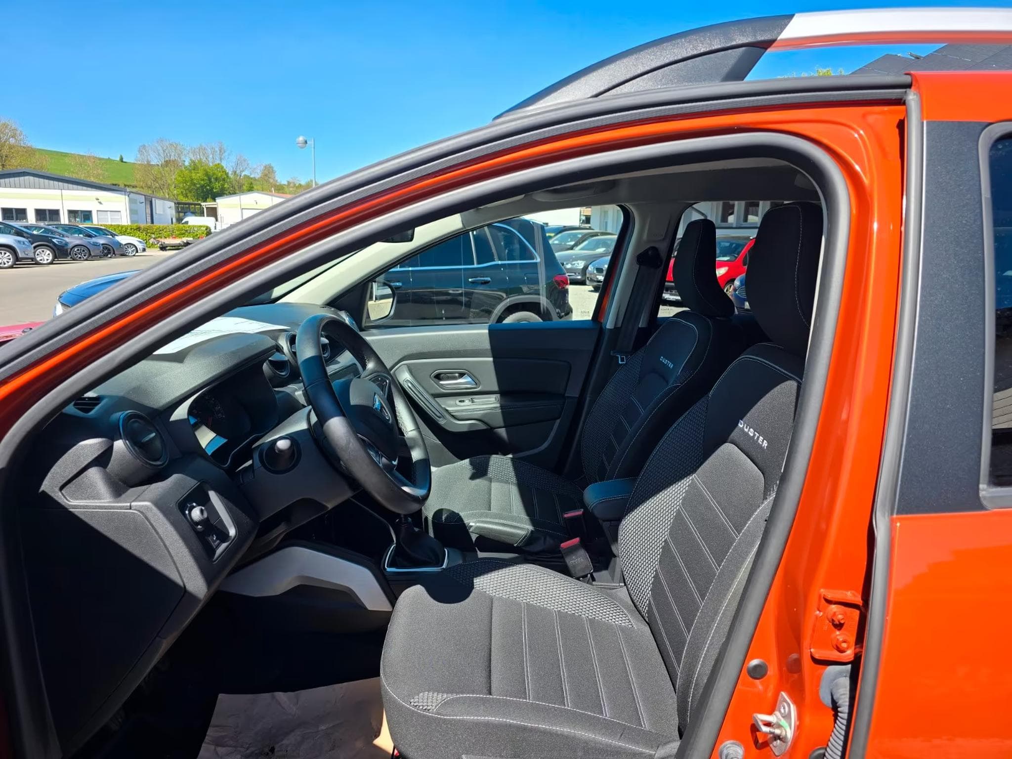 Dacia Duster 1.0 TCe Prestige NAVI KAMERA KLIMANSW (2022) - Foto 3