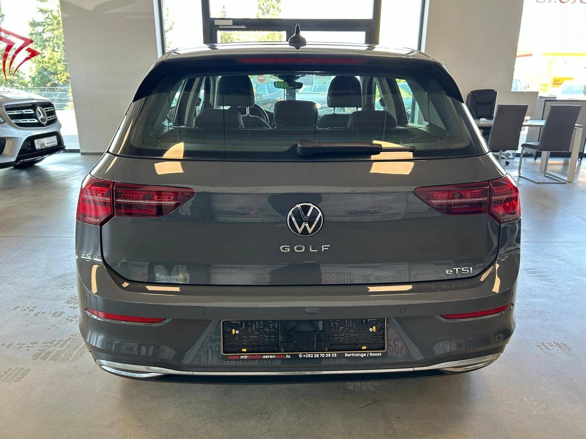 VW Golf VIII Lim. Style eTSI (2020) - Foto 4