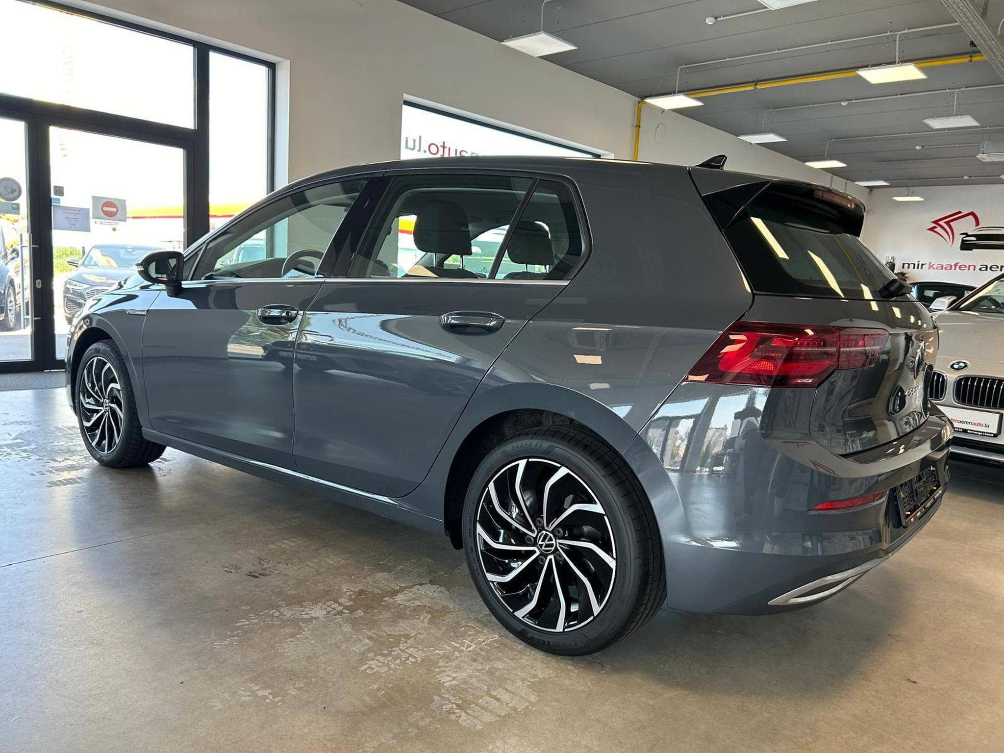VW Golf VIII Lim. Style eTSI (2020) - Foto 5