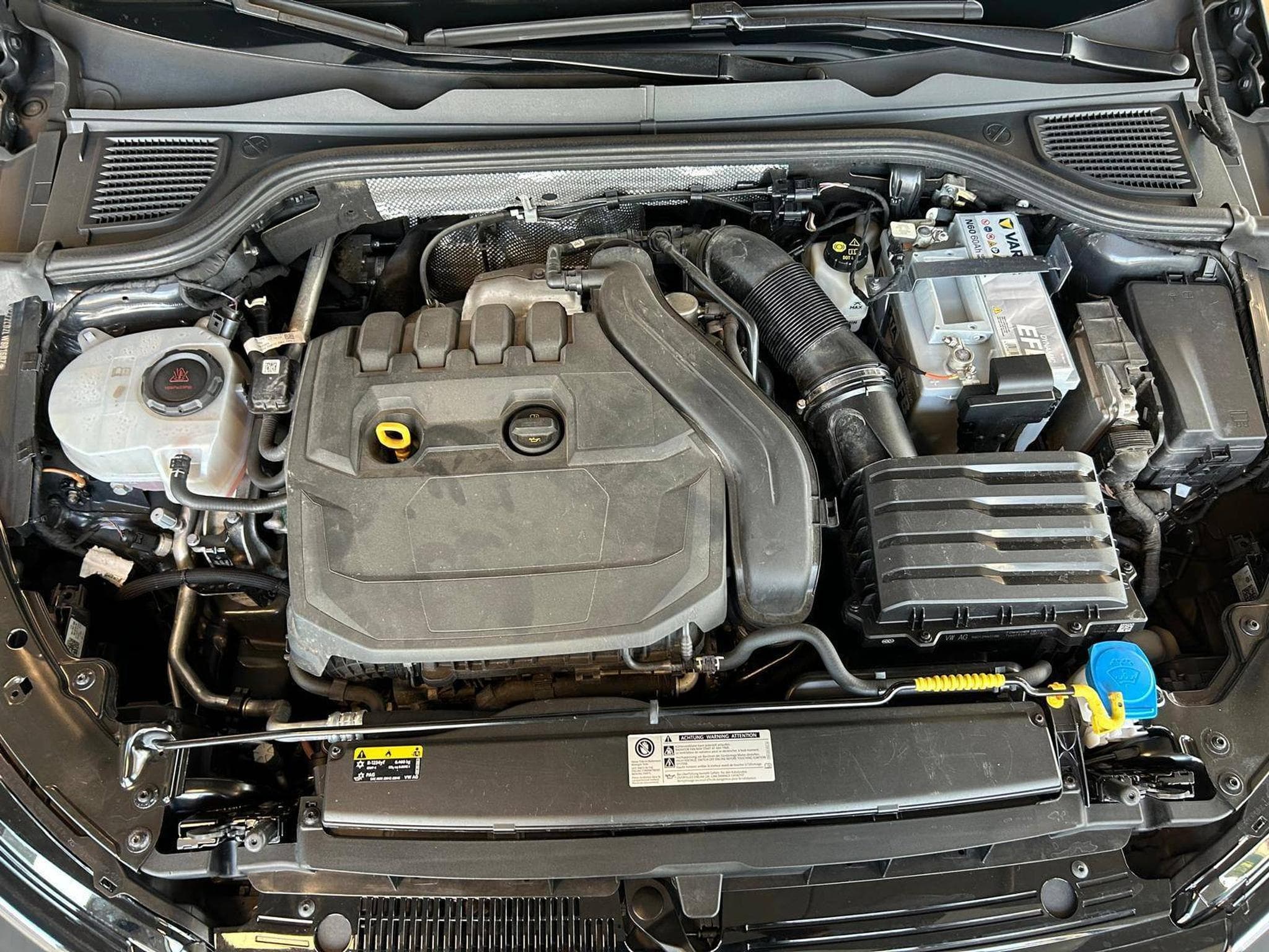 VW Golf VIII Lim. Style eTSI (2020) - Foto 14