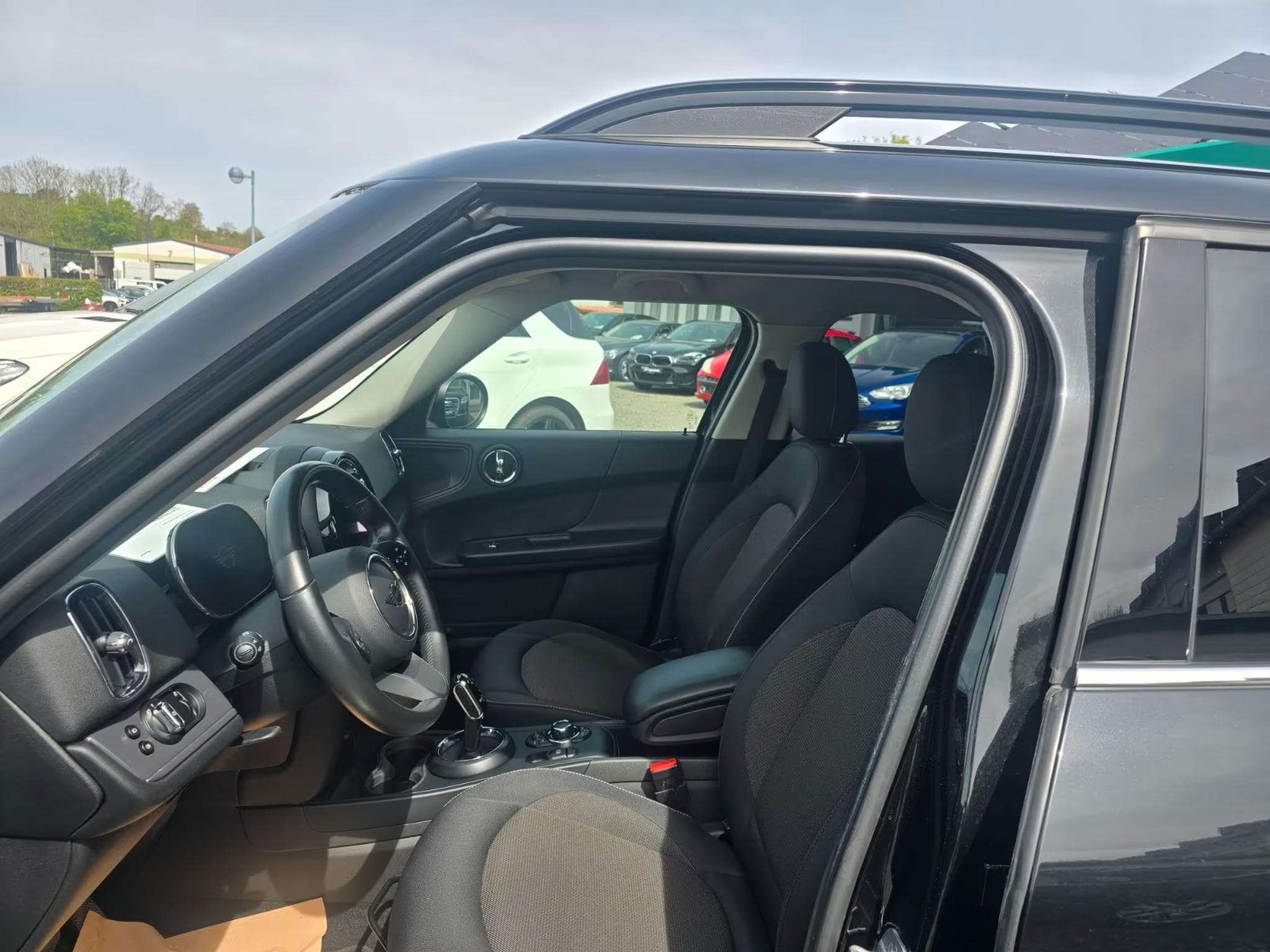 Mini Countryman Untamed Edition RFK SHZ KAMERA NAVI (2023) - Photo 3