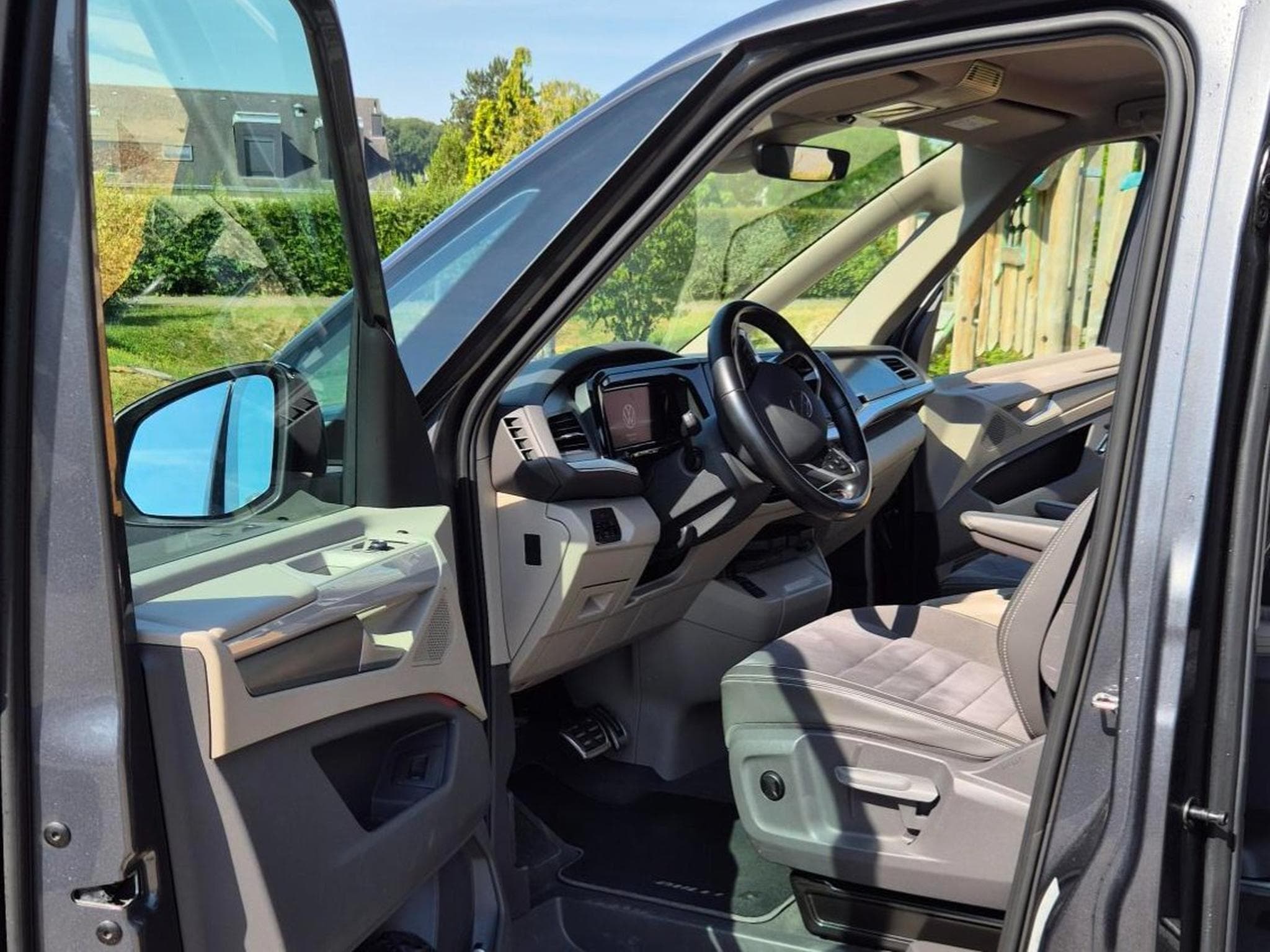 VW T7 Style Long (2022) - Photo 7