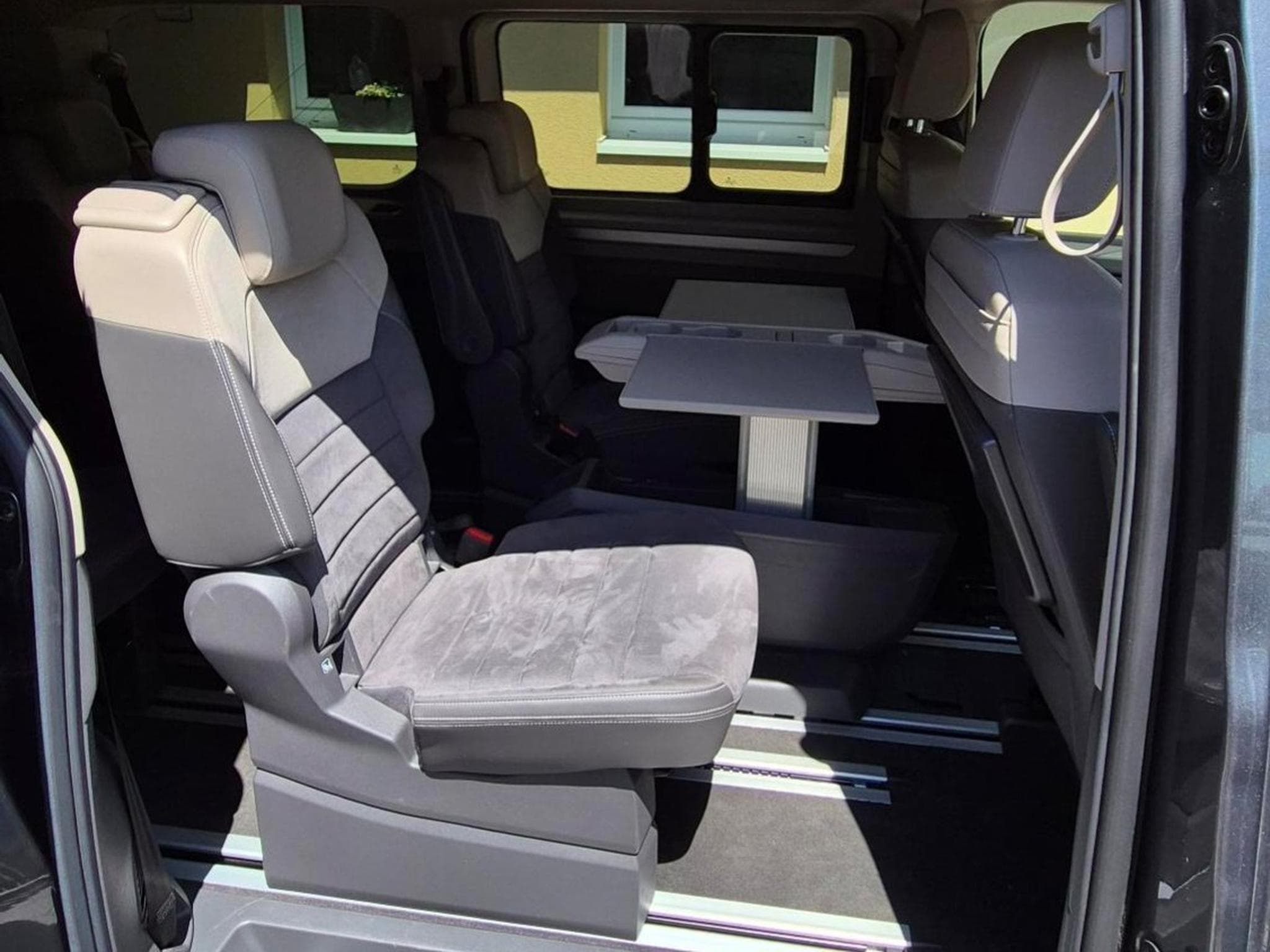VW T7 Style Long (2022) - Photo 8