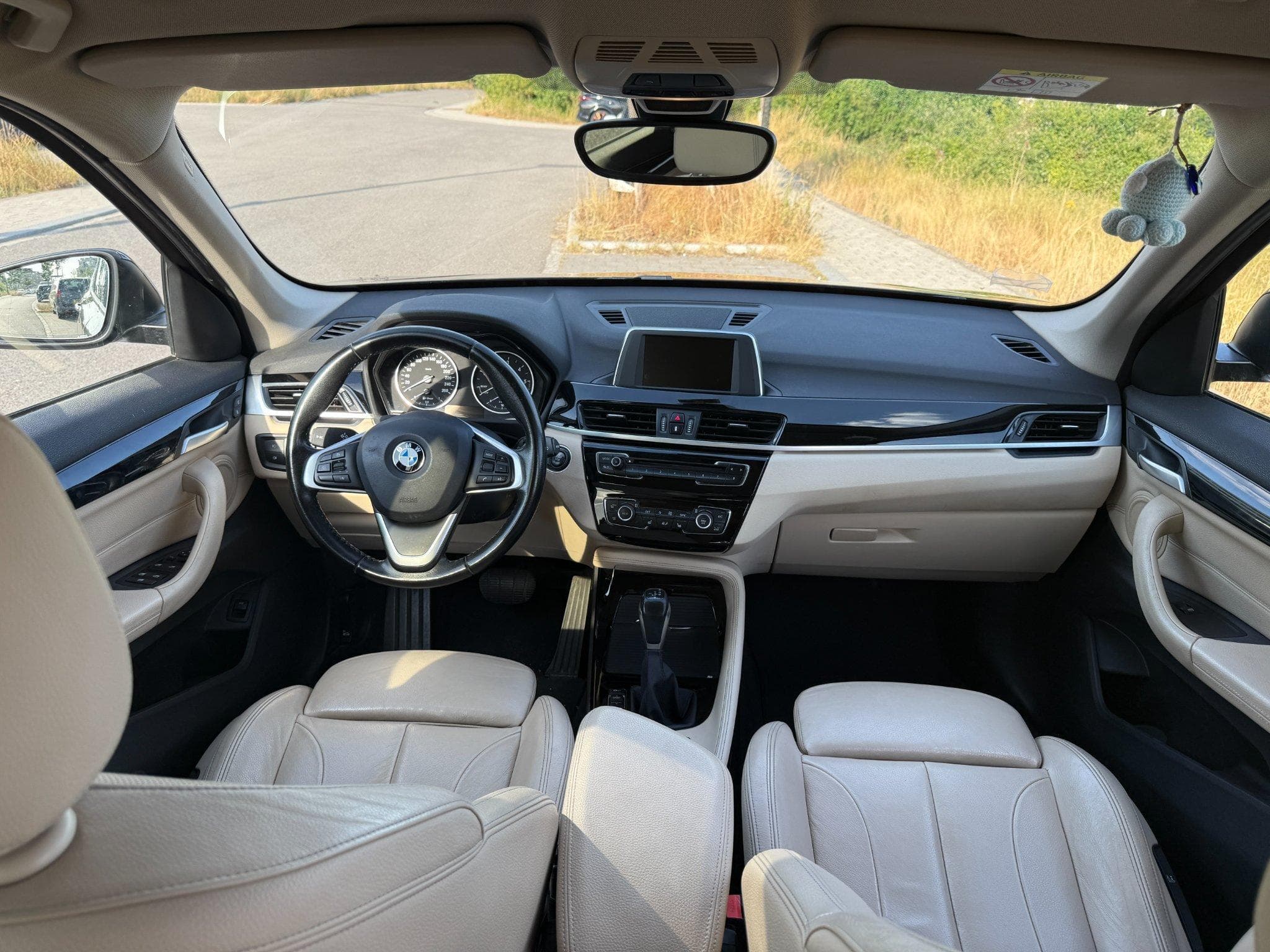 BMW X1 XDrive 18d XLine (2016) - Photo 9