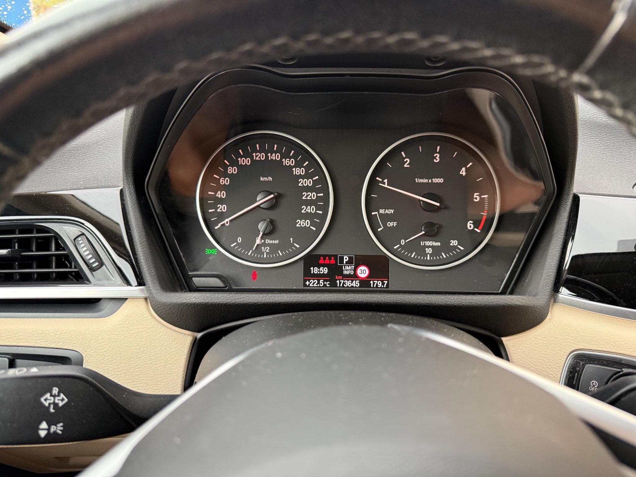 BMW X1 XDrive 18d XLine (2016) - Photo 12