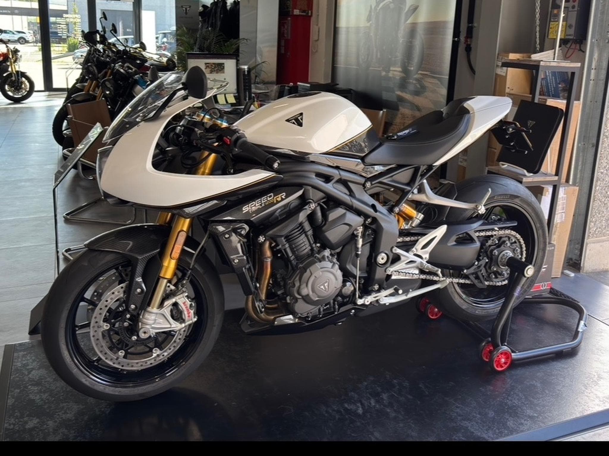 Triumph Speed Triple Speed Triple 1200RR (2025) - Photo 4