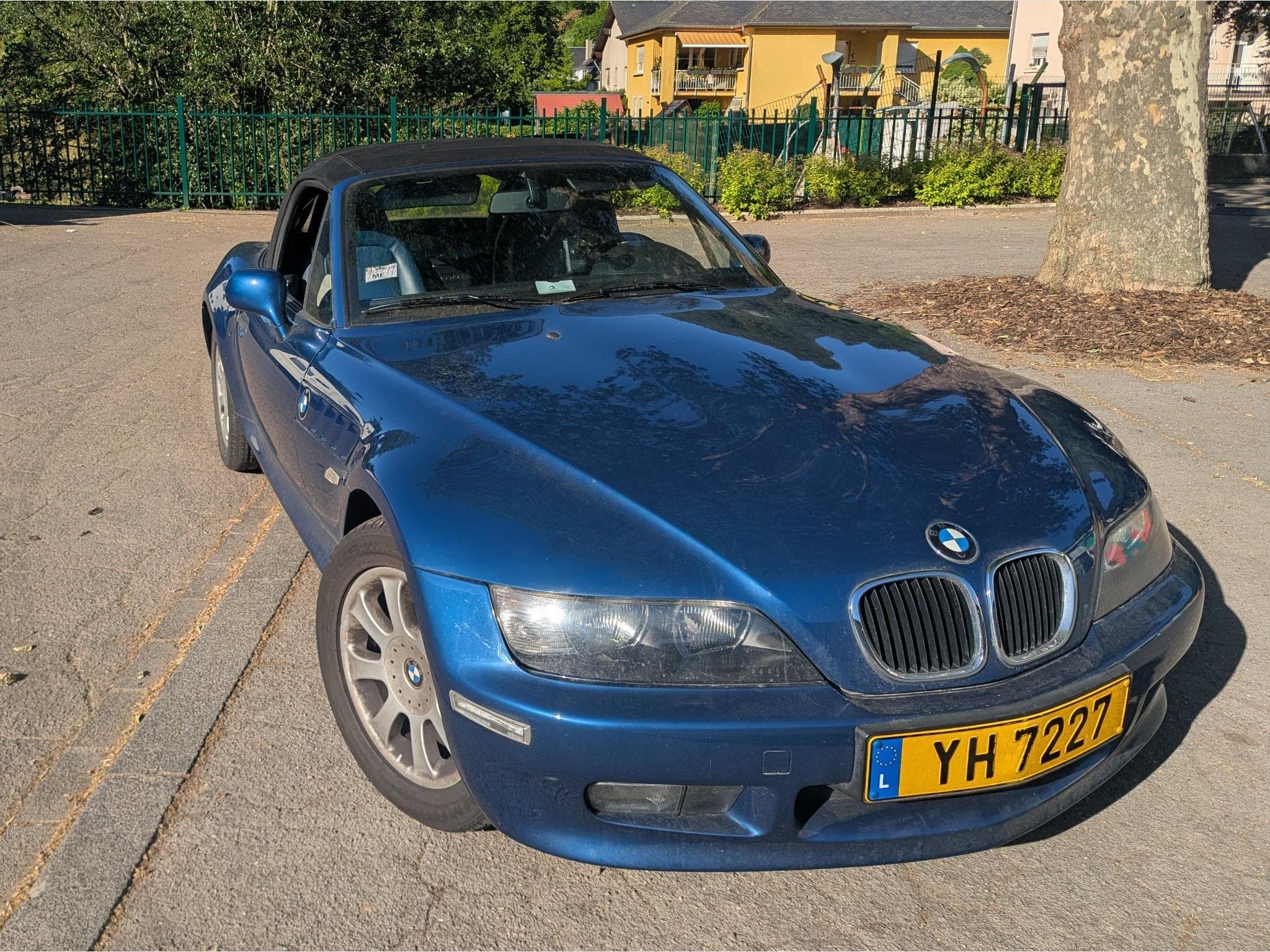 BMW Z3 1.9L 118HP4, 4 cylinders, 5 speed manual (2002) - Photo 10