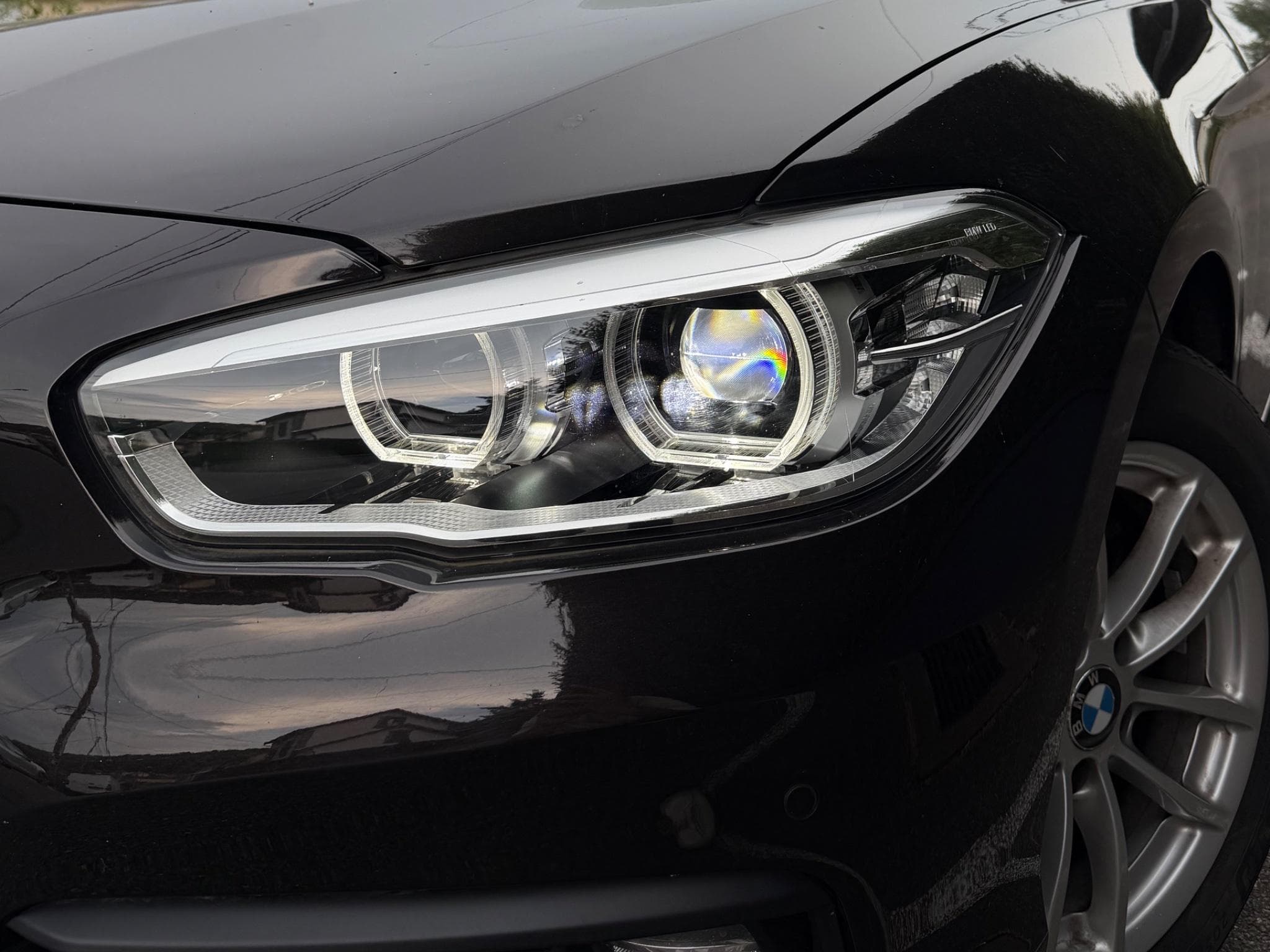 BMW 118 (2018) - Photo 2