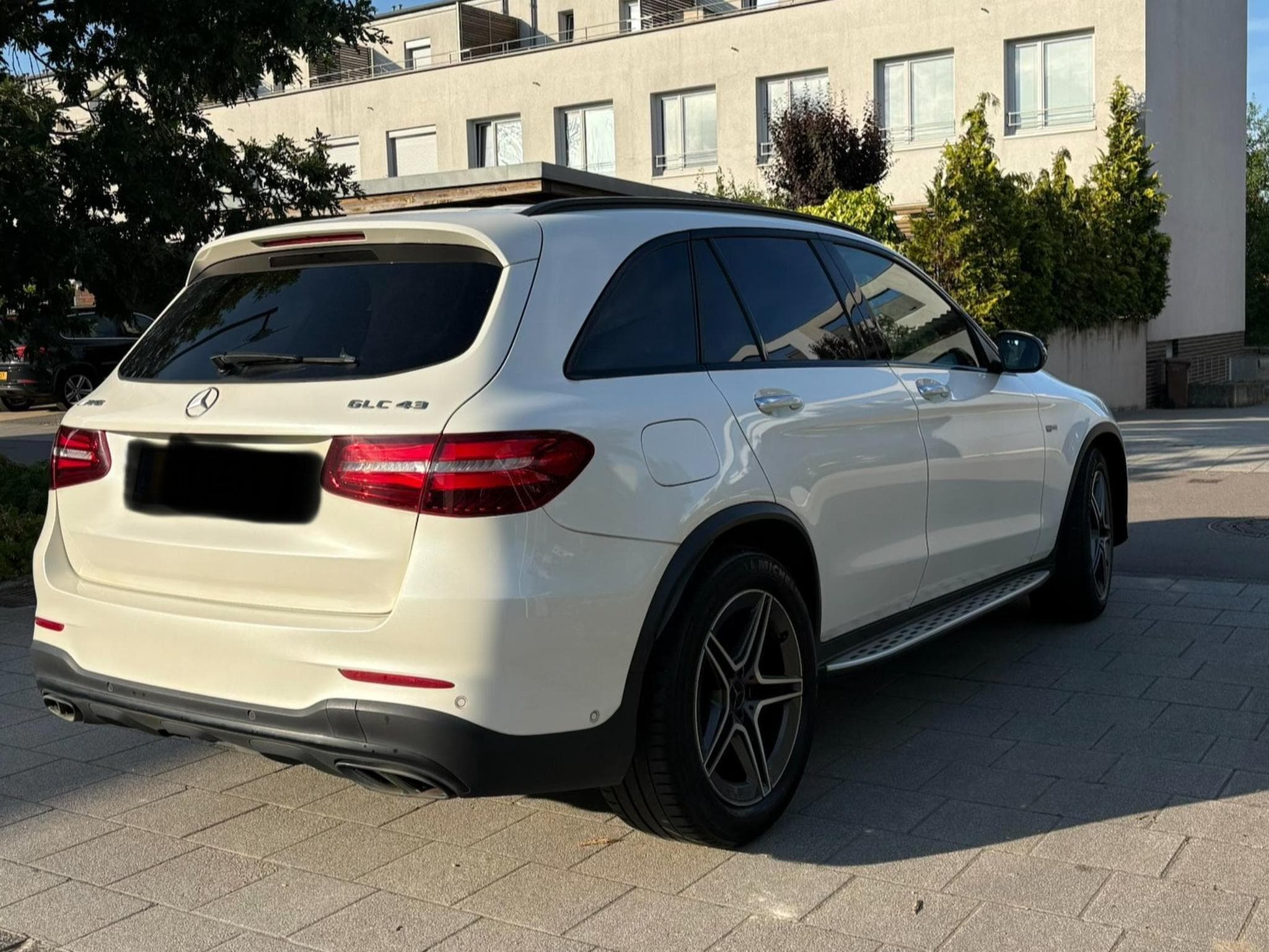 Mercedes GLC 43 AMG (2019) - Photo 5