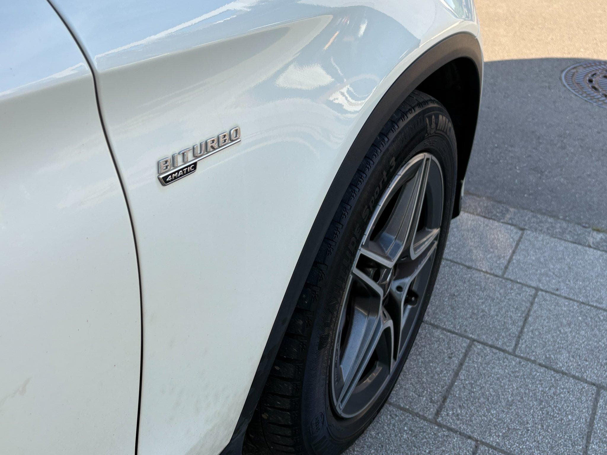 Mercedes GLC 43 AMG (2019) - Photo 14