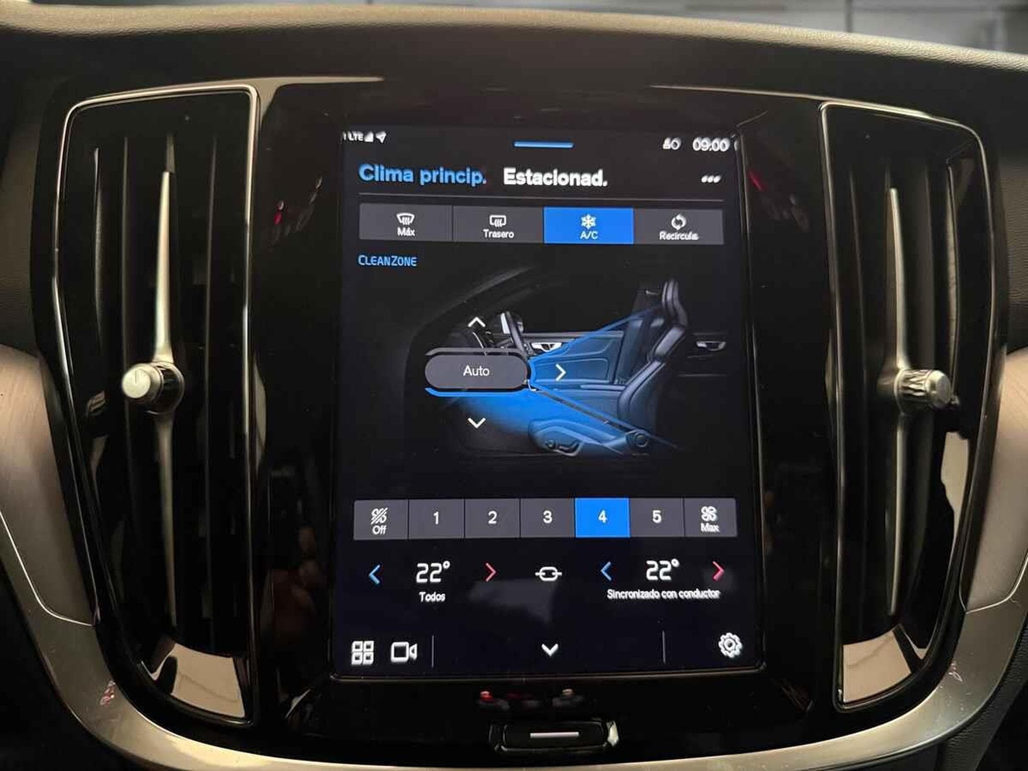 Volvo S60 -48% B4 MHEV 197cv BVA +GPS+CAM+LED+Options (2024) - Foto 13