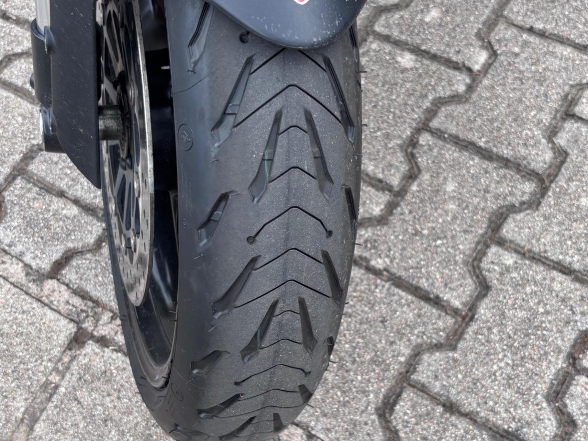 Ducati Monster (2011) - Photo 6