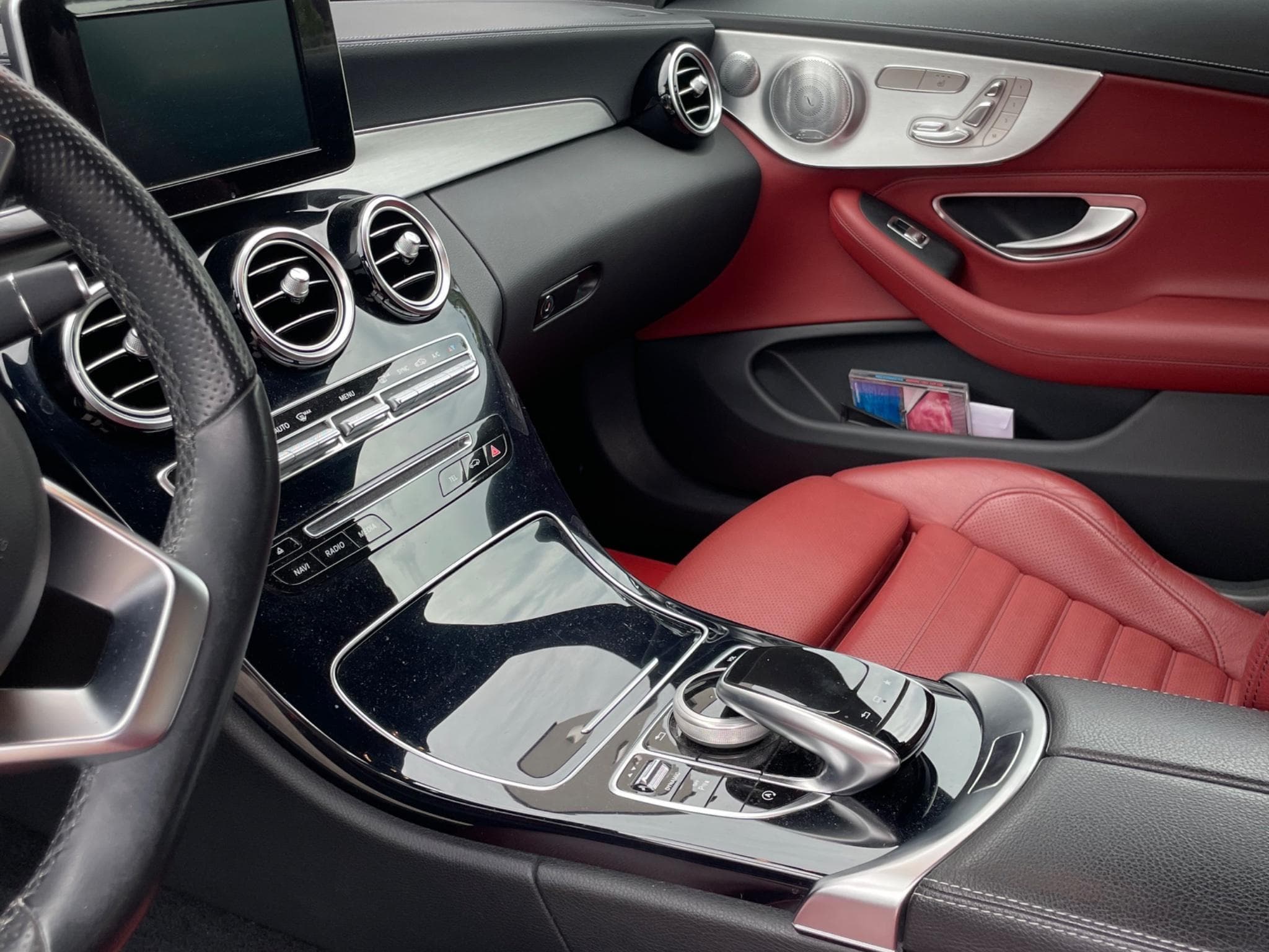 Mercedes C 220 Mercedes 220 d 9-Tronic AMG Line coupé (2016) - Photo 4