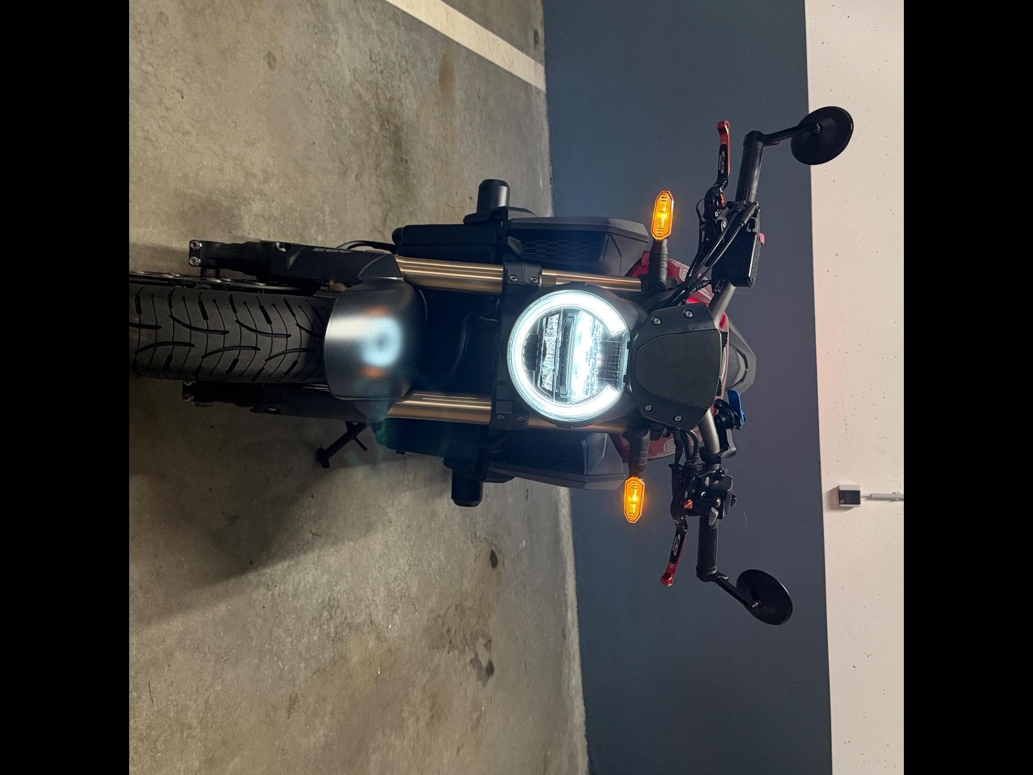 Honda CB CB650R (2023) - Photo 1