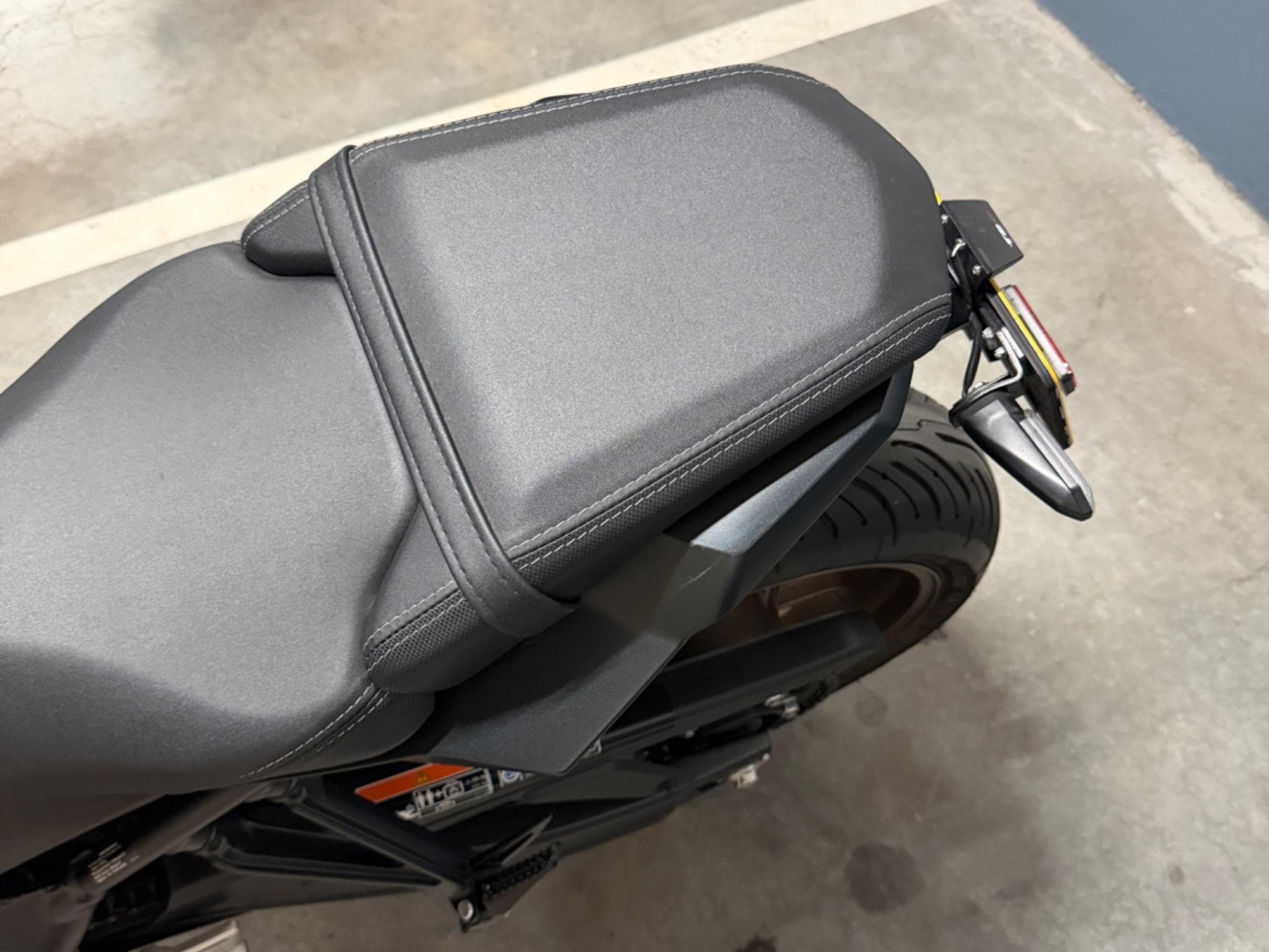 Honda CB CB650R (2023) - Photo 14