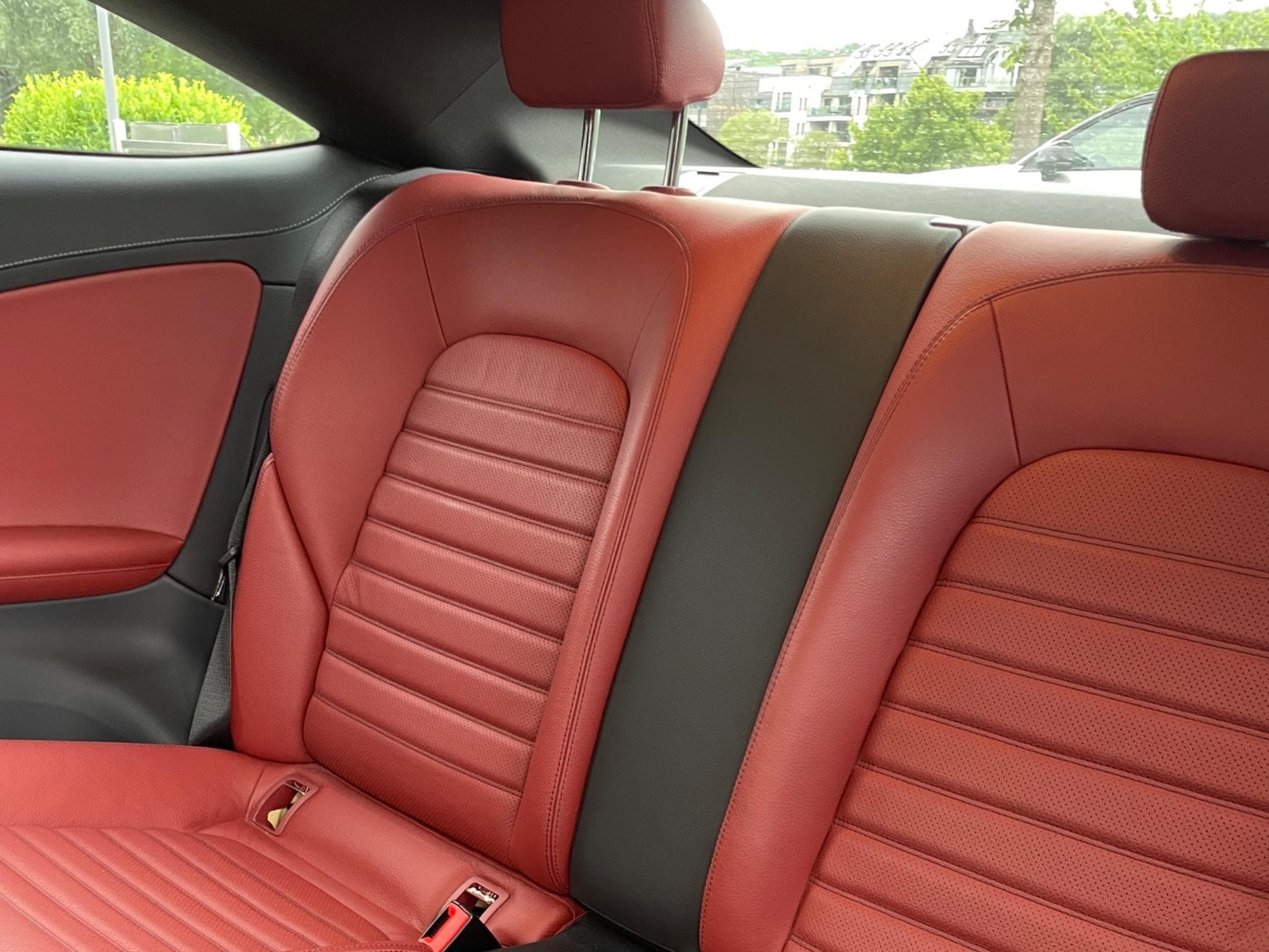 Mercedes C 220 Mercedes 220 d 9-Tronic AMG Line coupé (2016) - Photo 7