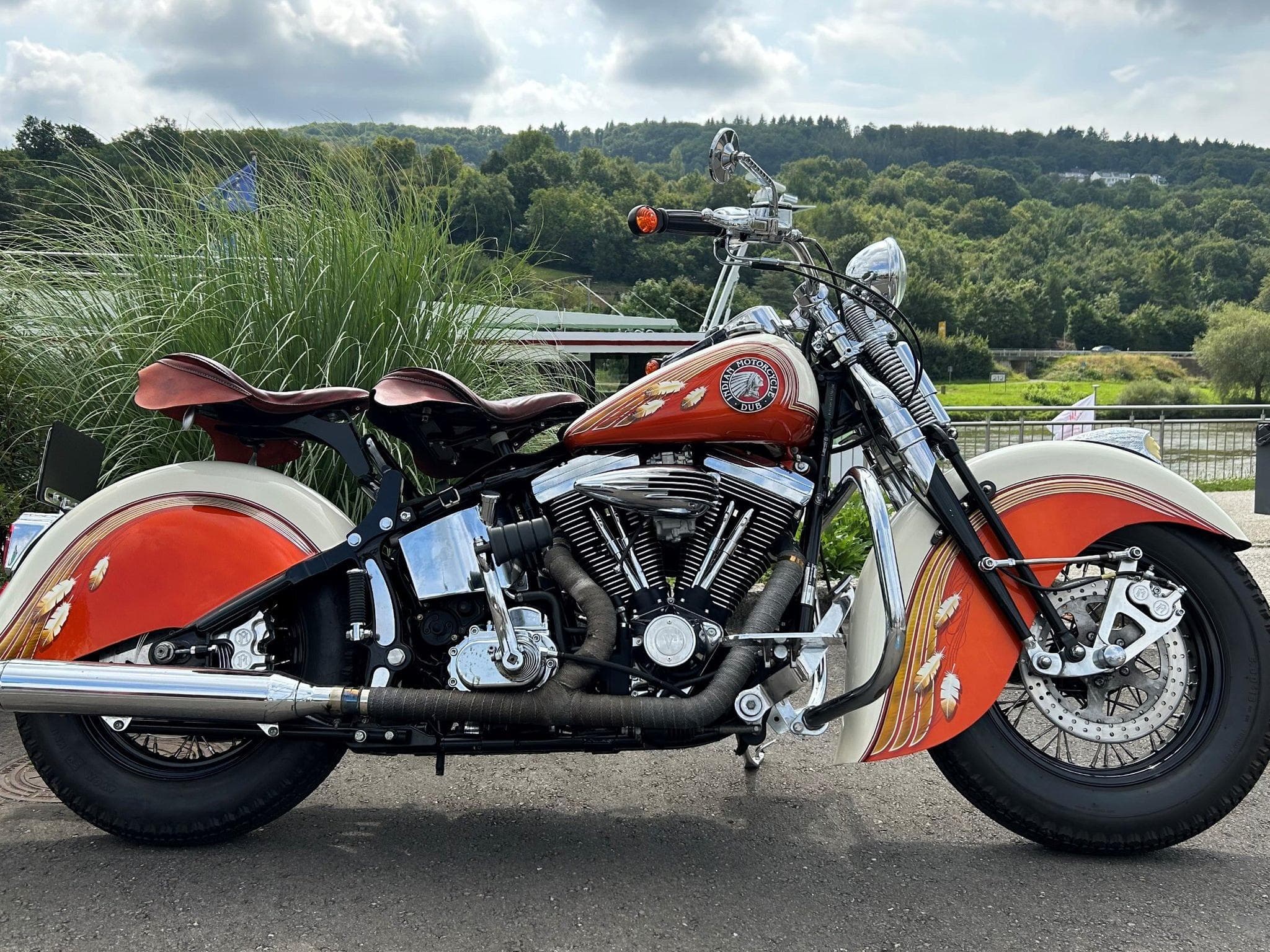 Harley-Davidson Springer Custom CUSTOMISEE PAR SERGE DUBS (1992) - Foto 1