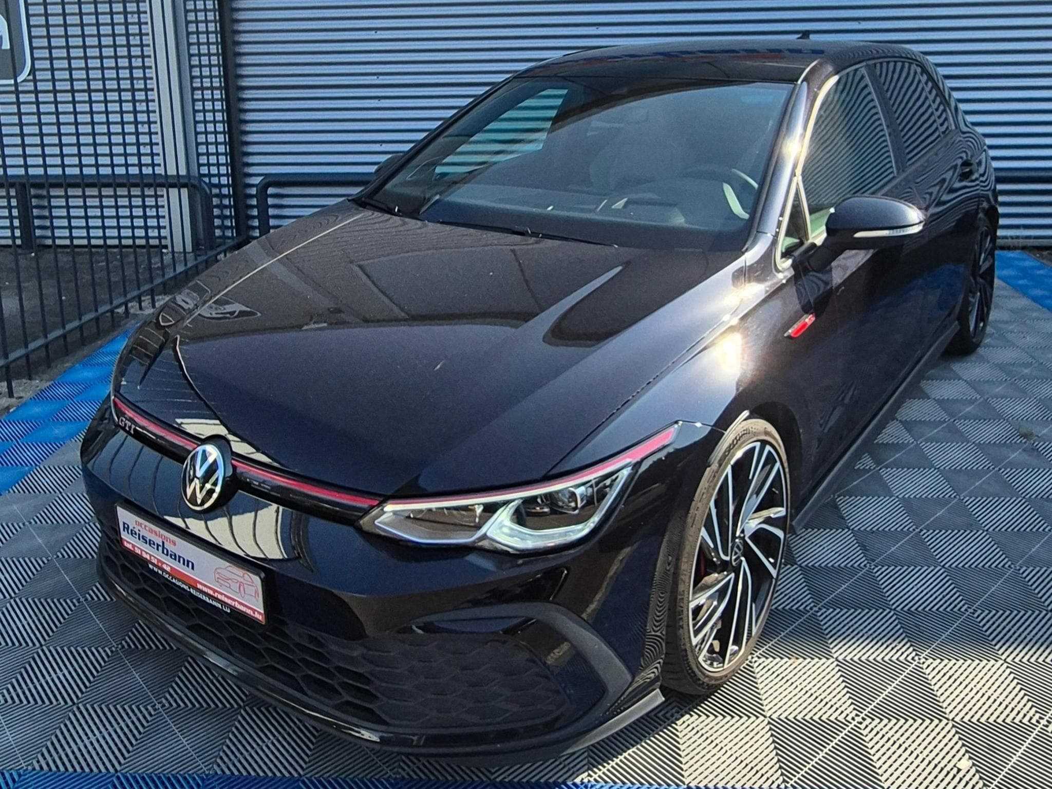 VW Golf GTI (2021) - Photo 1