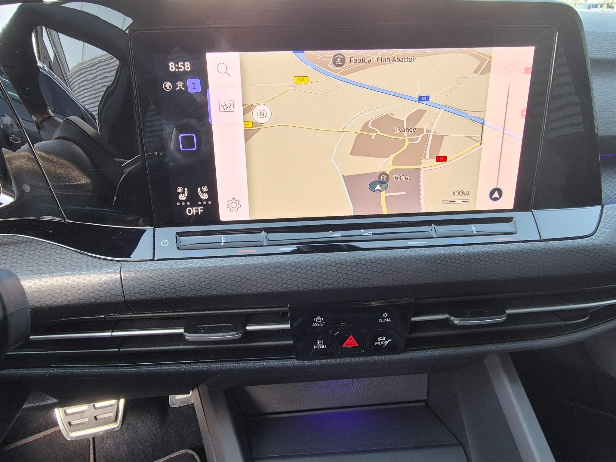 VW Golf GTI (2021) - Photo 9