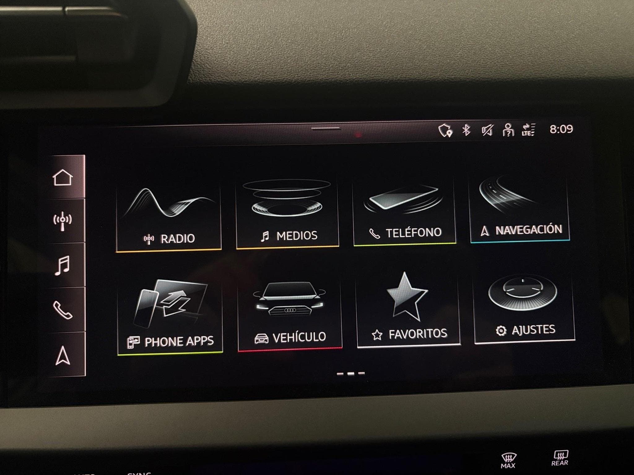 Audi A3 Berline -32% 30 TFSI 116 BVA +MIRRORLINK+RADARS (2024) - Photo 11