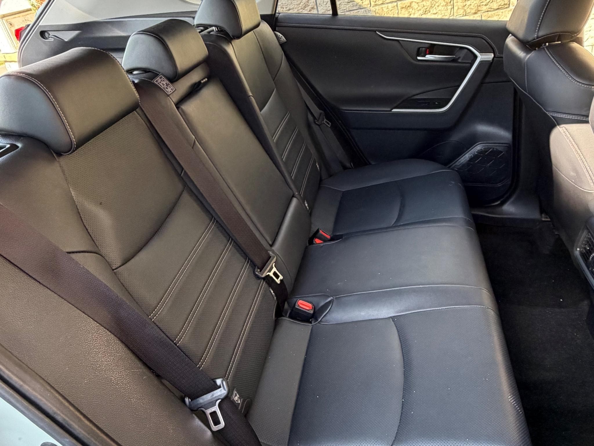 Toyota Rav 4 Hybrid/Essence (2024) - Photo 8