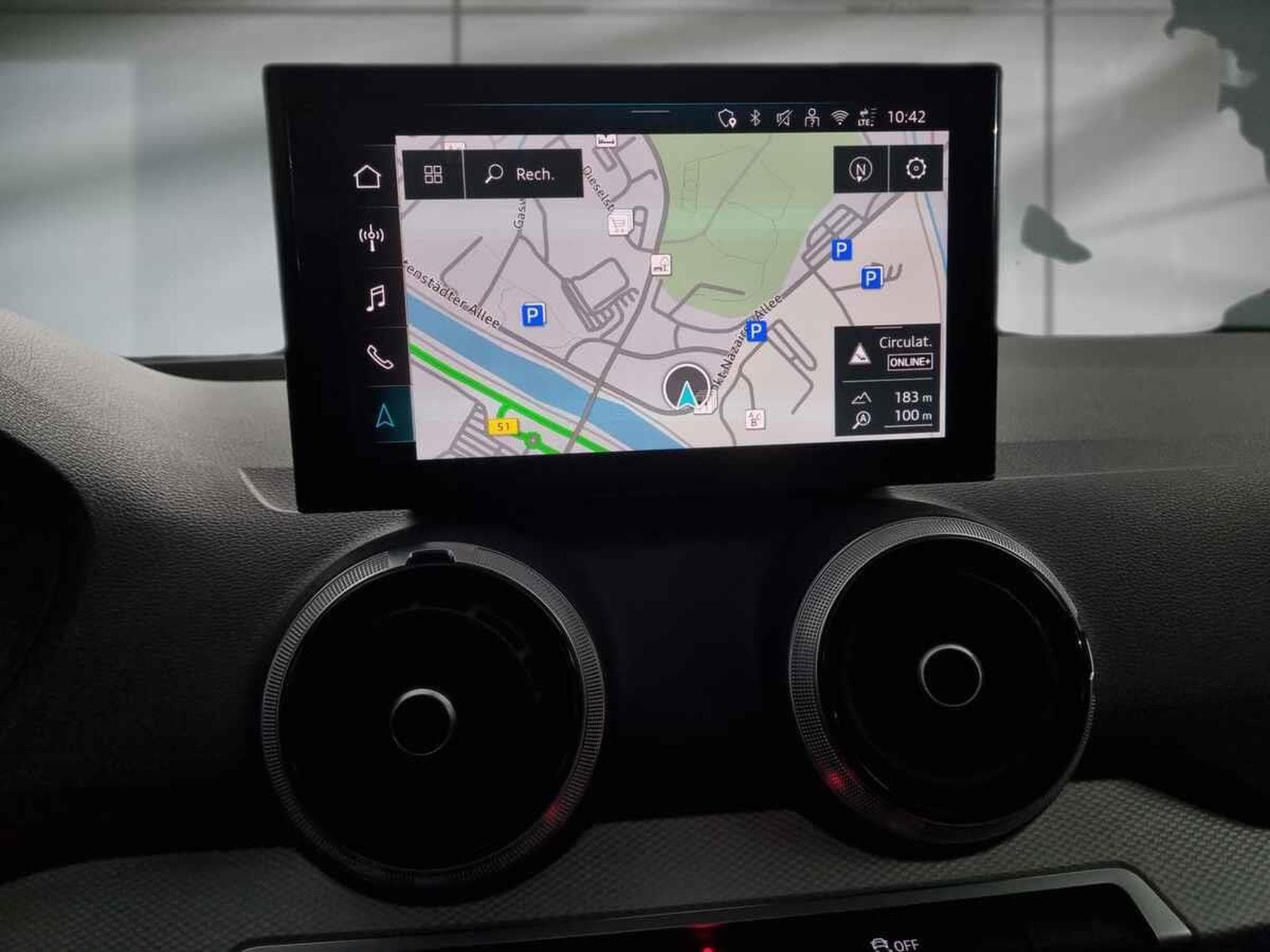 Audi Q2 -29% 30 TDI 116cv S-Line +GPS+CAM+LED+Options (2025) - Photo 10