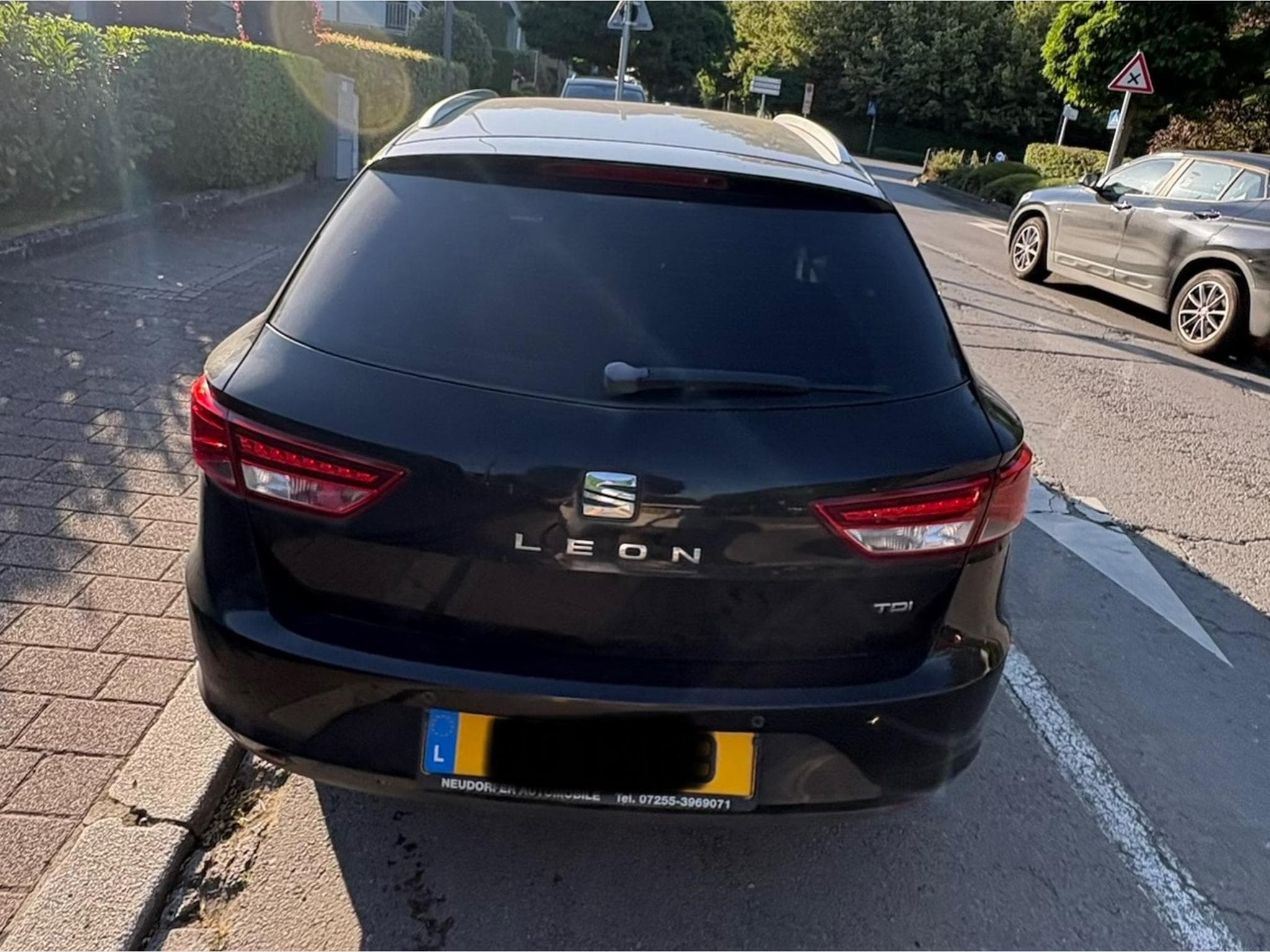 Seat Leon (2015) - Photo 1