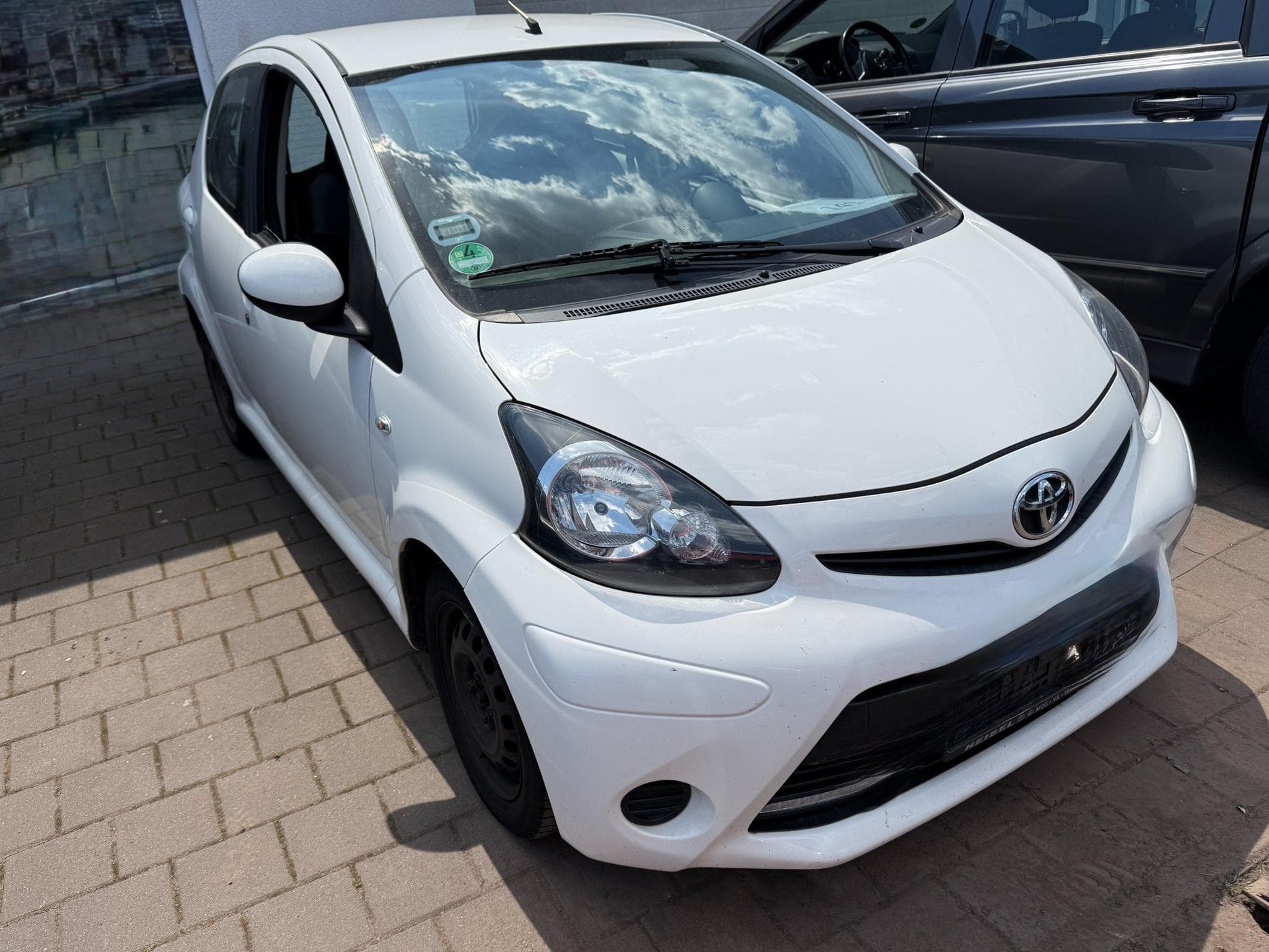 Toyota Aygo 1.0 (2013) - Photo 1