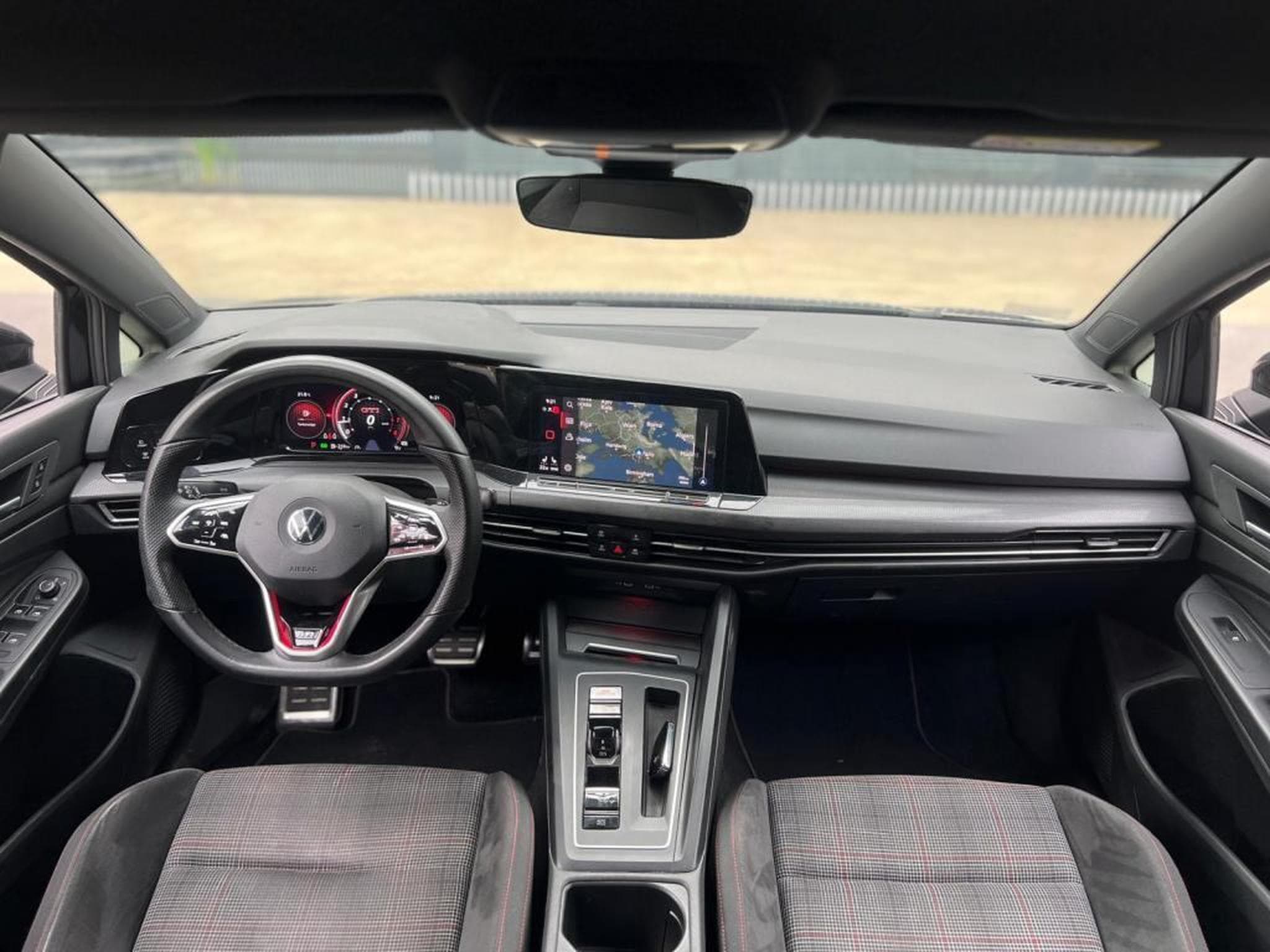 VW Golf VIII GTI Performance (2021) - Photo 11