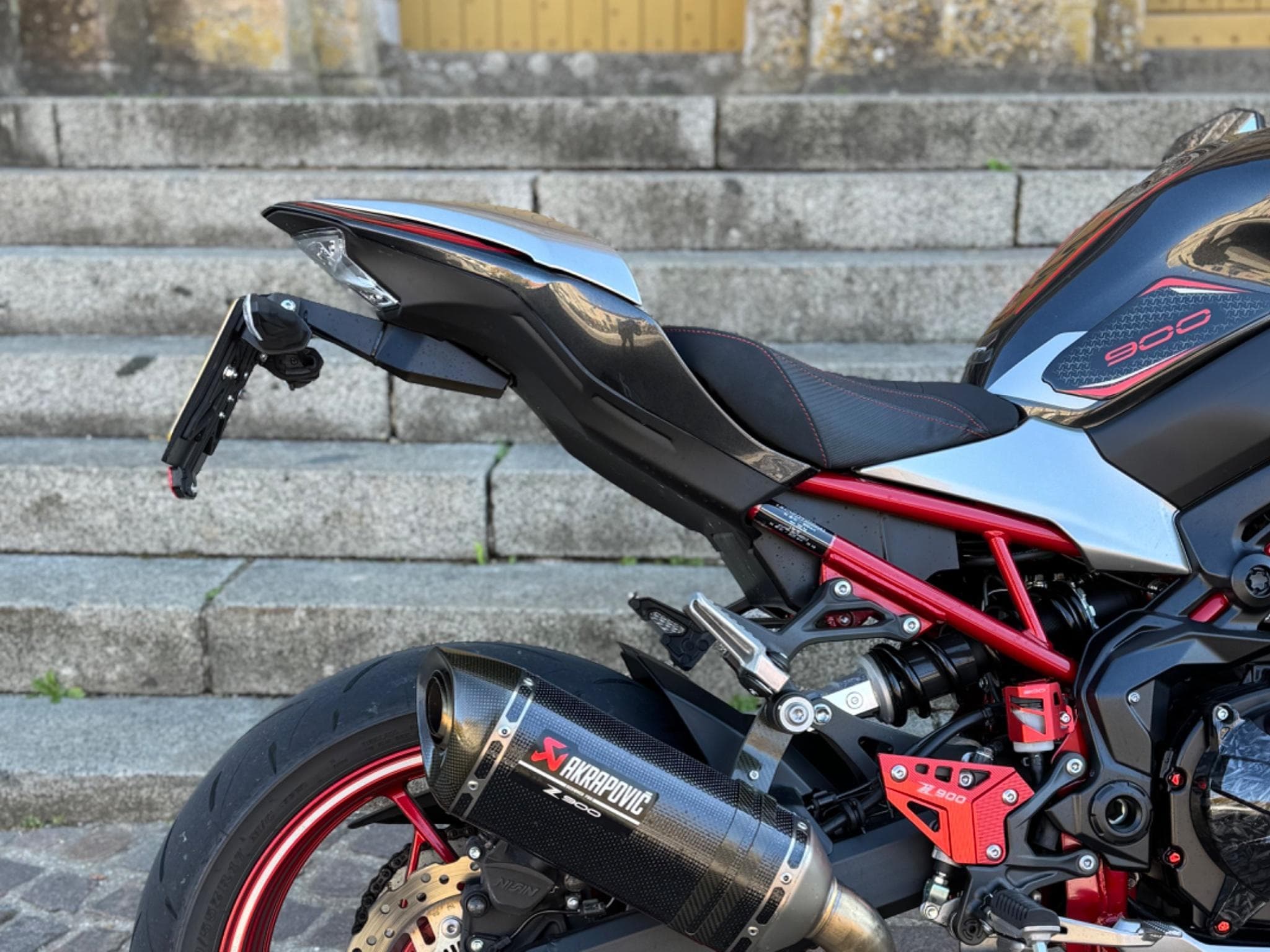 Kawasaki Z Z900 Performance (2023) - Photo 3